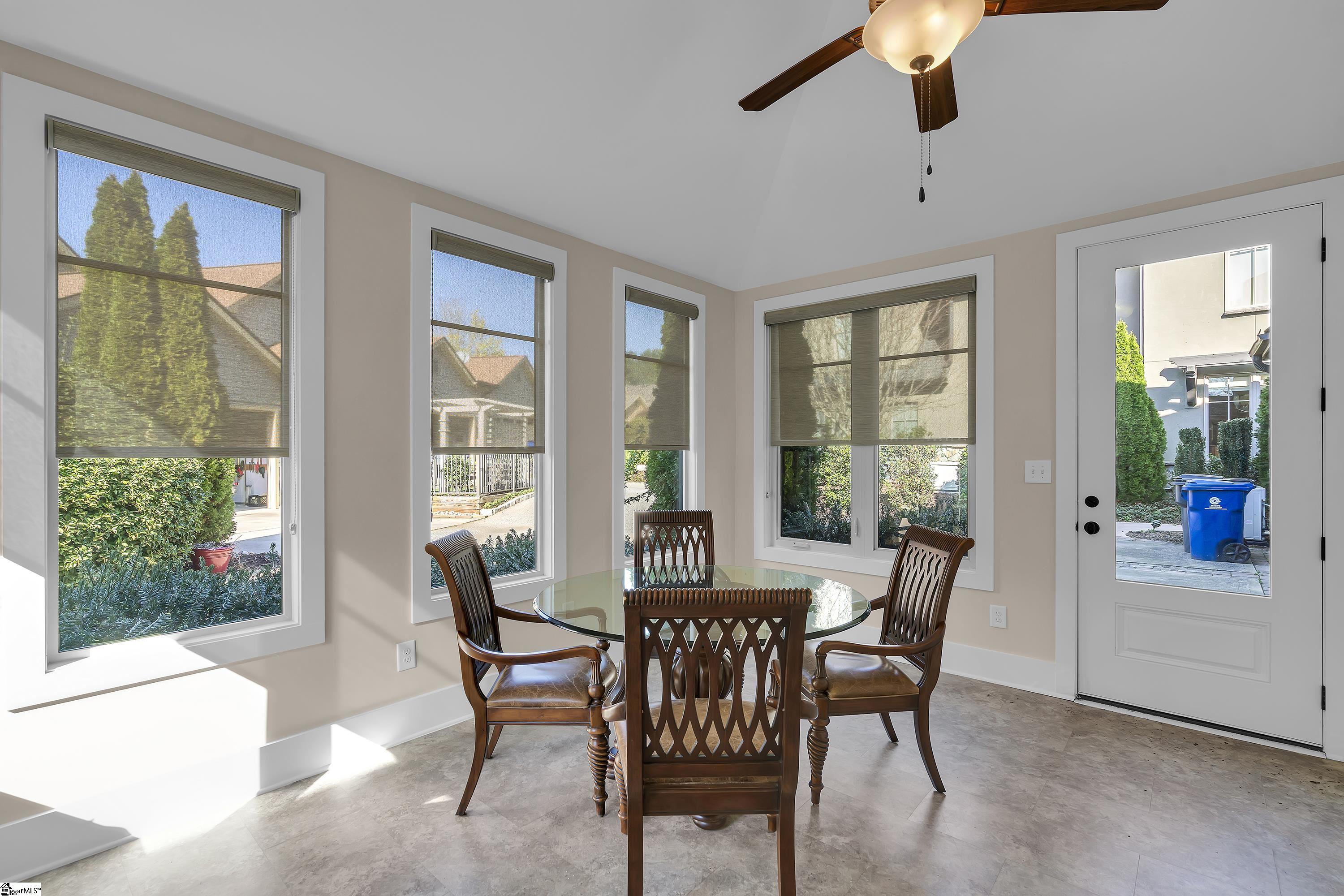 1 Village Mews Road Property Photo 41