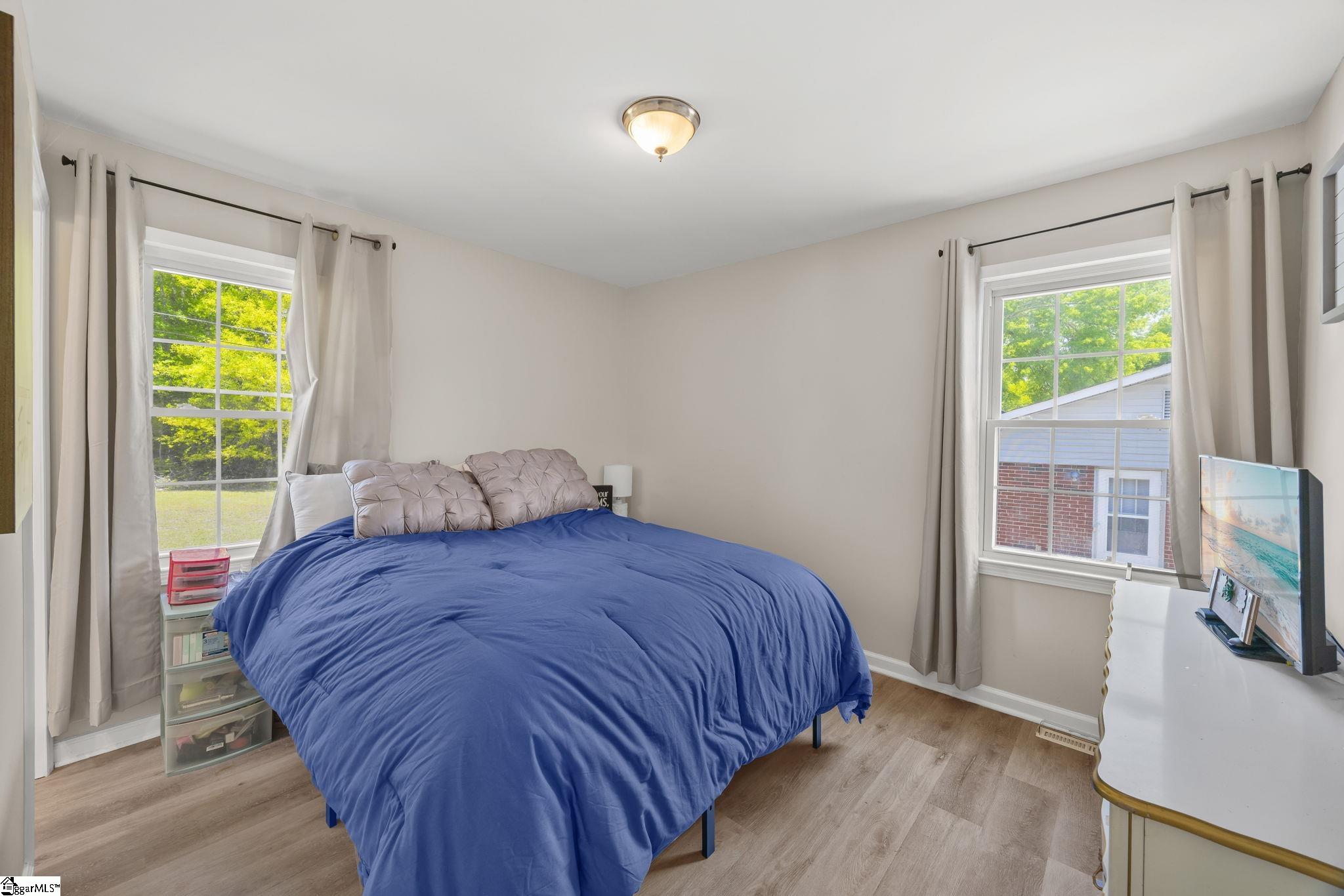 309 E Hampton Avenue Property Photo 17