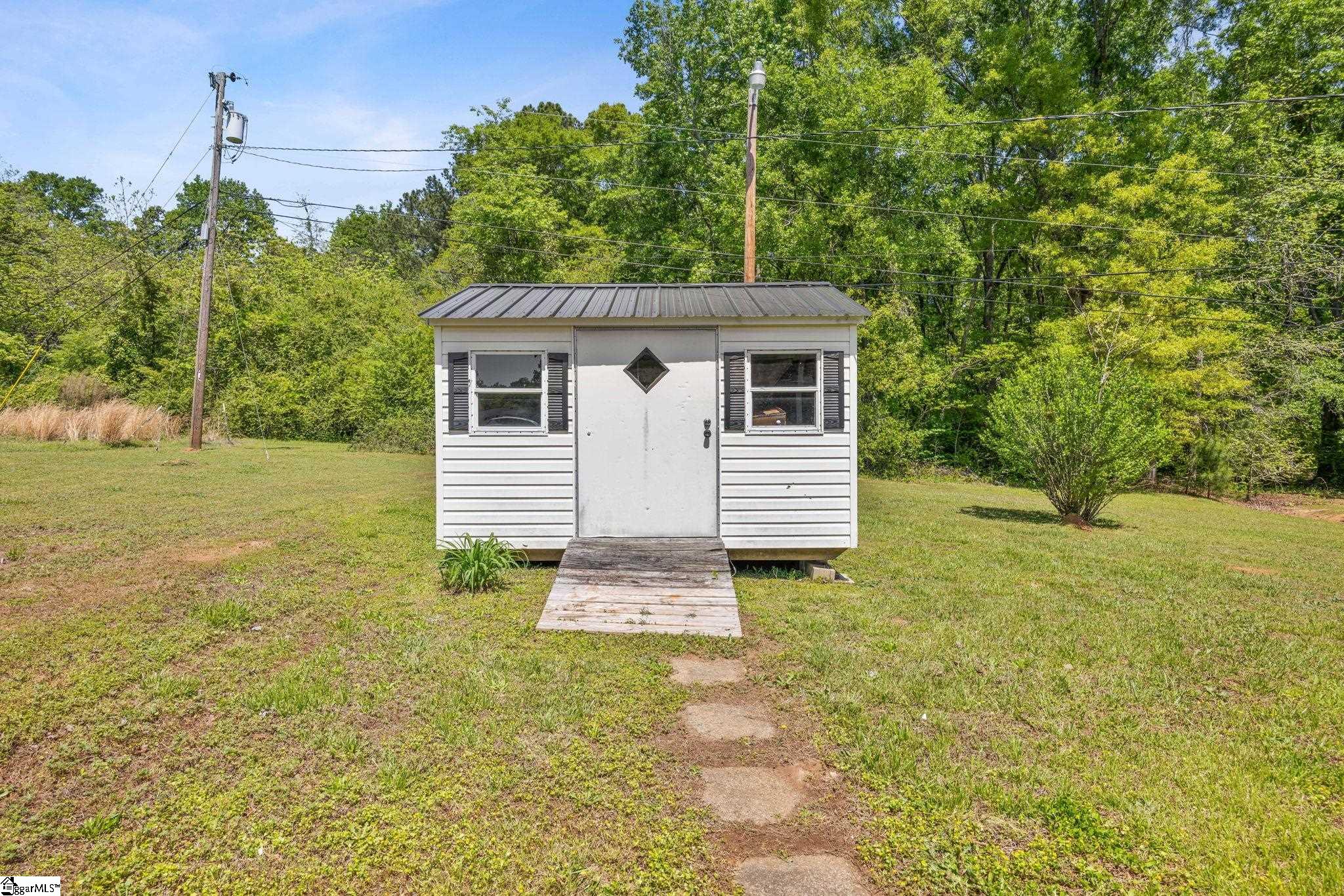 309 E Hampton Avenue Property Photo 21
