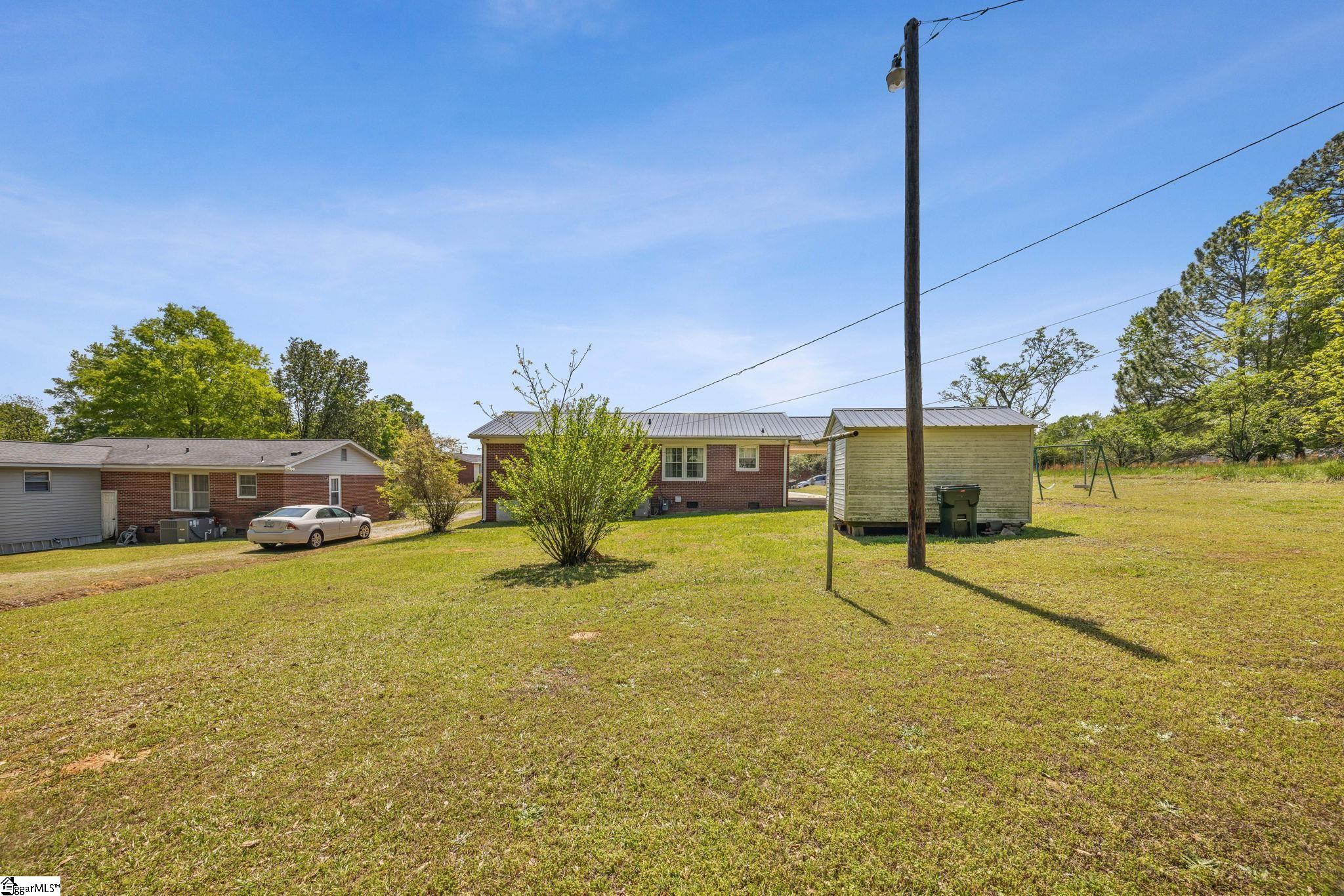309 E Hampton Avenue Property Photo 23