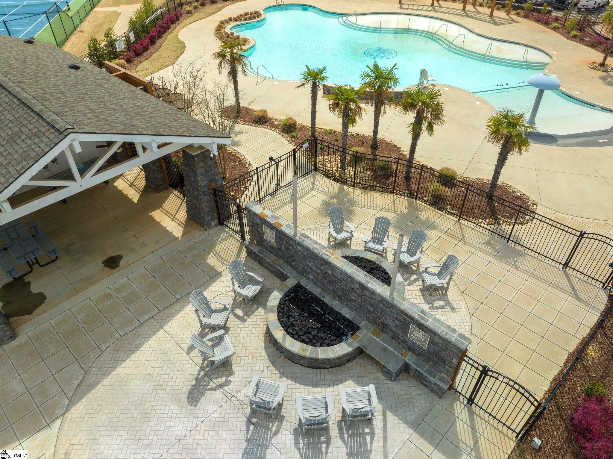 105 Comanche Trail Property Photo 40