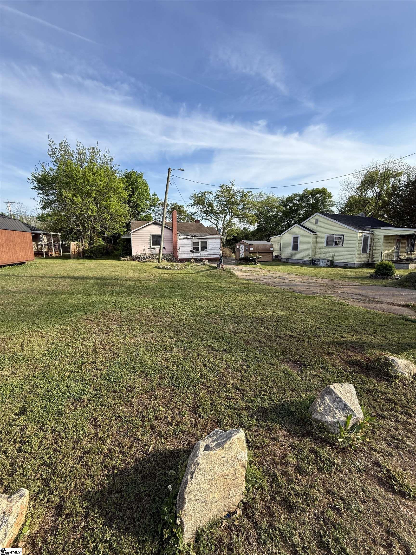 25 Earnhardt Street Property Photo 3