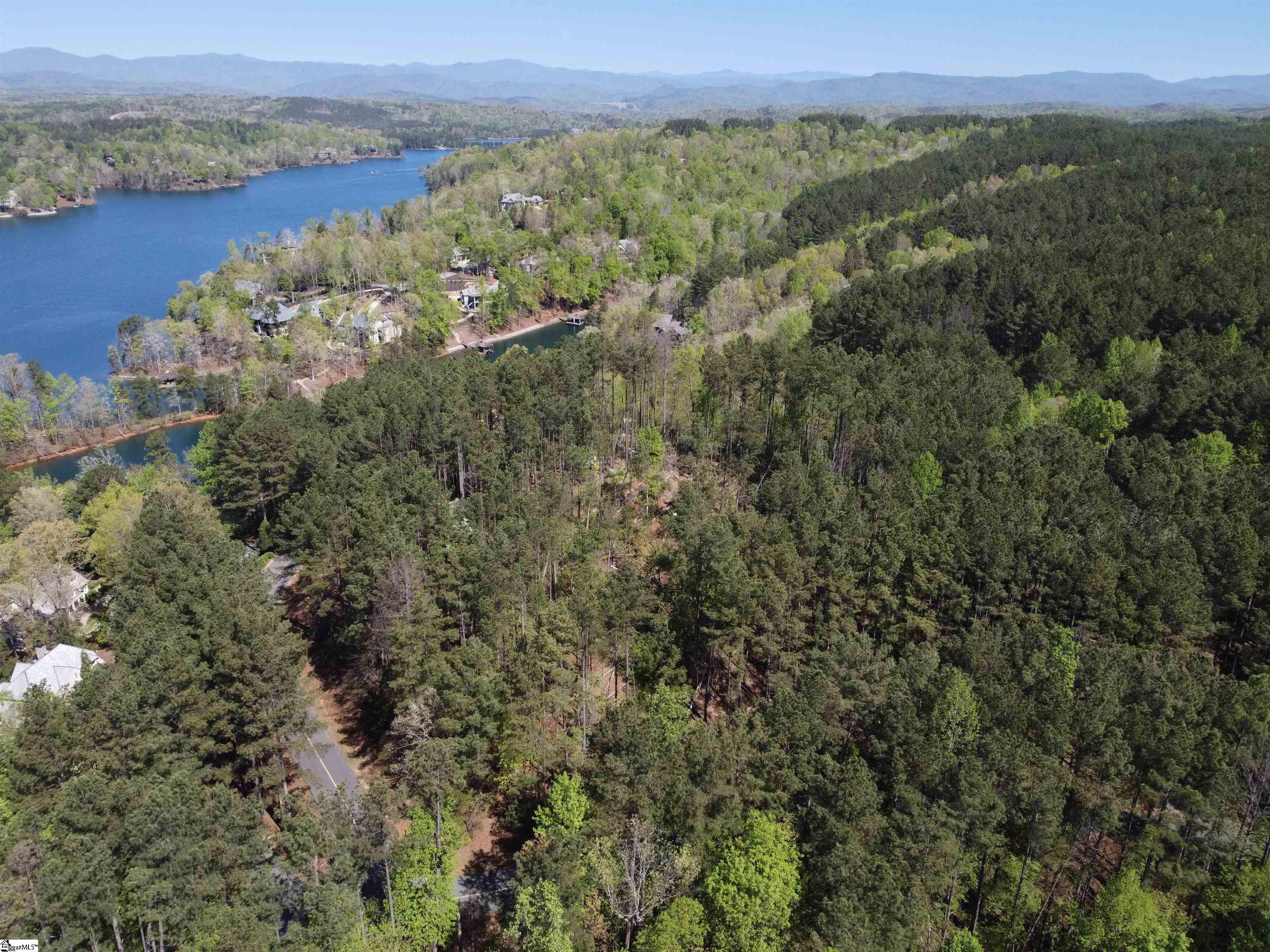 1587718 Property Photo 8