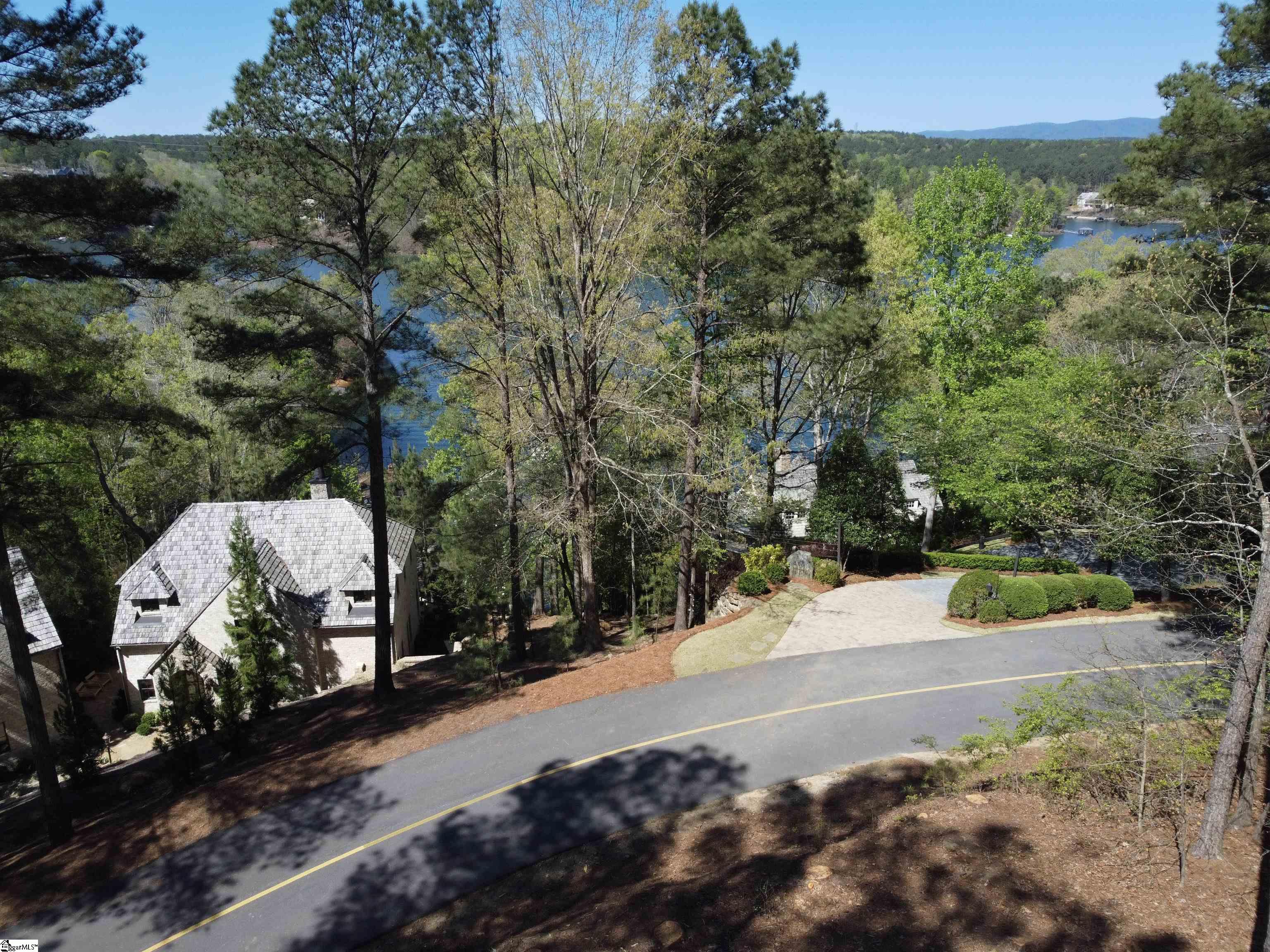 1587718 Property Photo 14