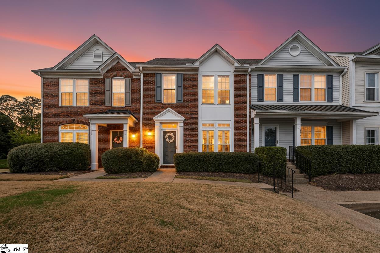 68 Spring Crossing Circle Property Photo 1