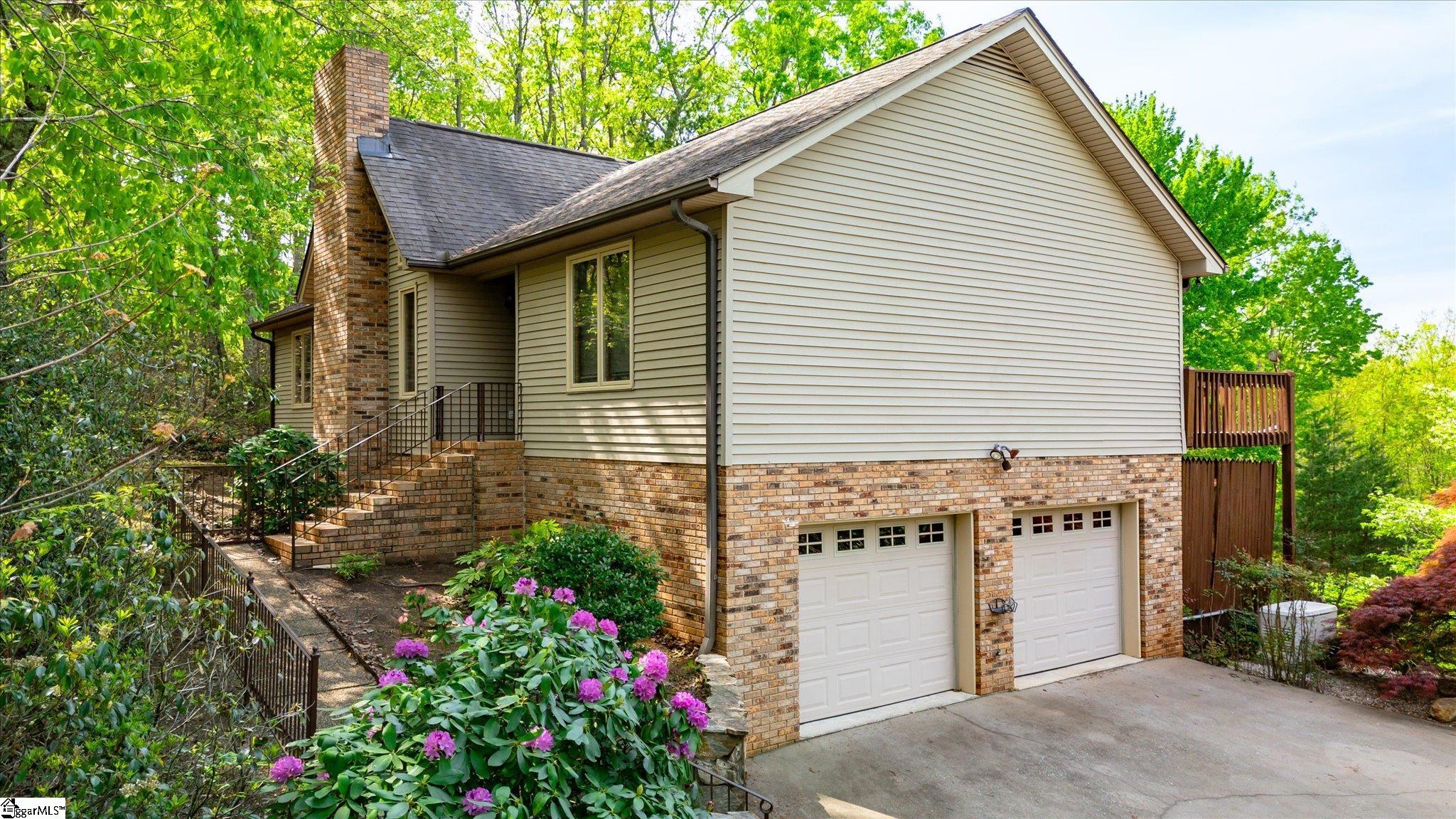 120 Packs Mountain Ridge Road Property Photo 1