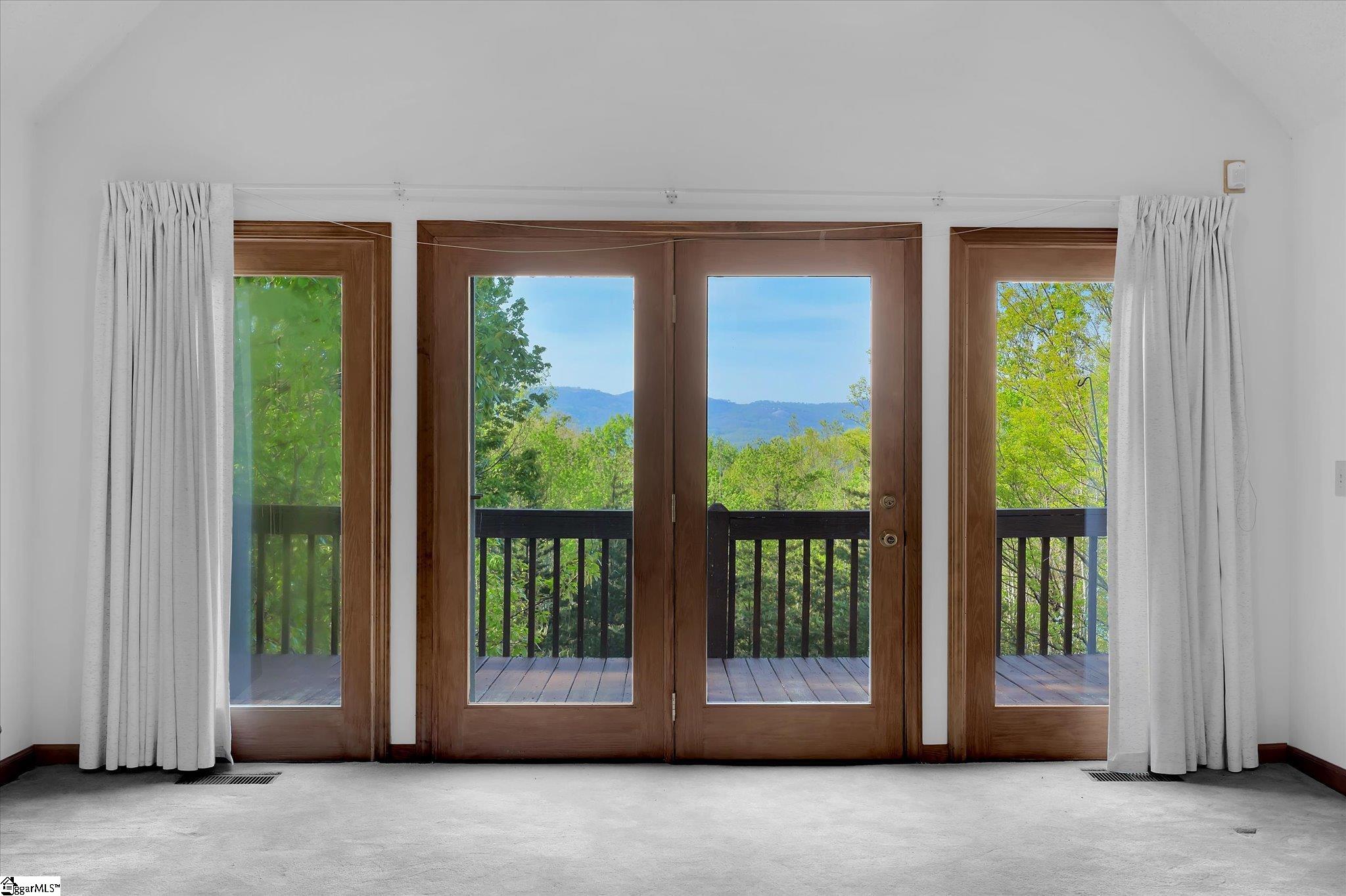120 Packs Mountain Ridge Road Property Photo 5