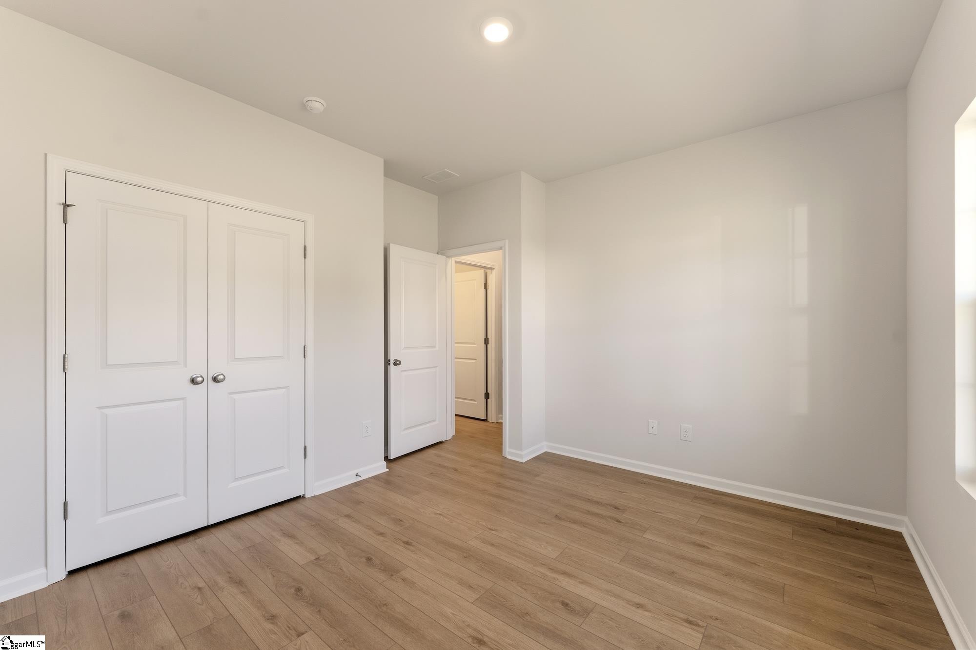 5018 Burke Meadows Run Property Photo 5