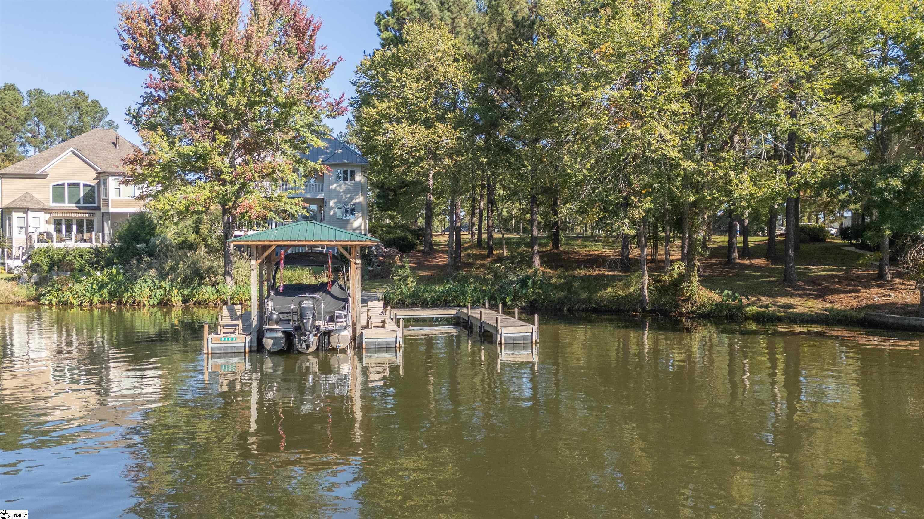 512 Grand Harbor Boulevard Property Photo 3
