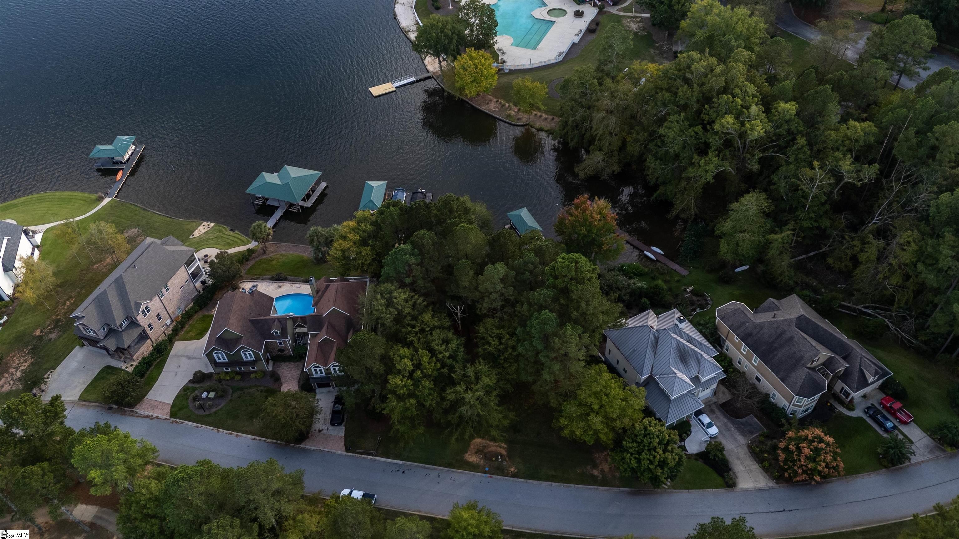 512 Grand Harbor Boulevard Property Photo 6
