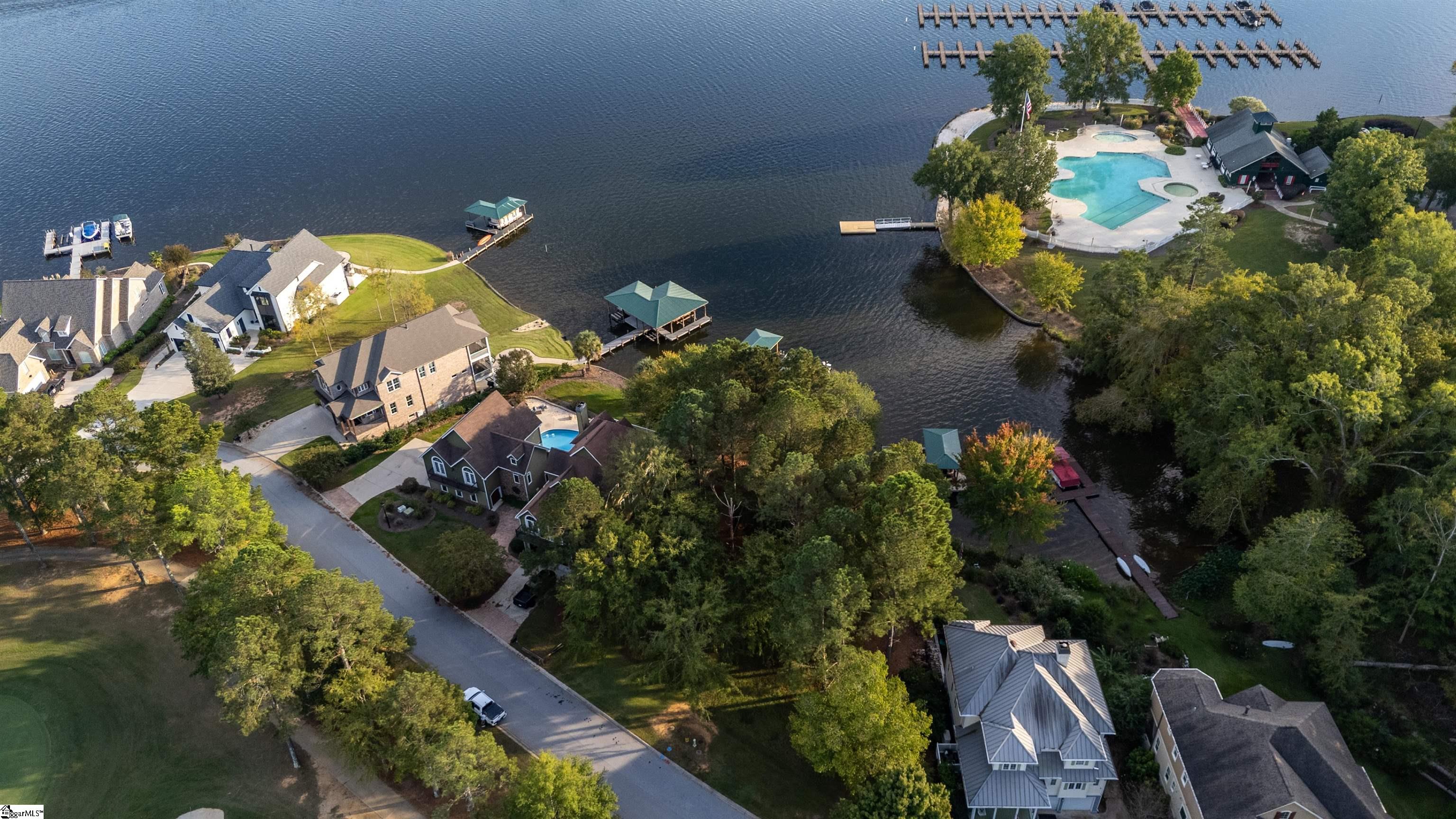 512 Grand Harbor Boulevard Property Photo 14