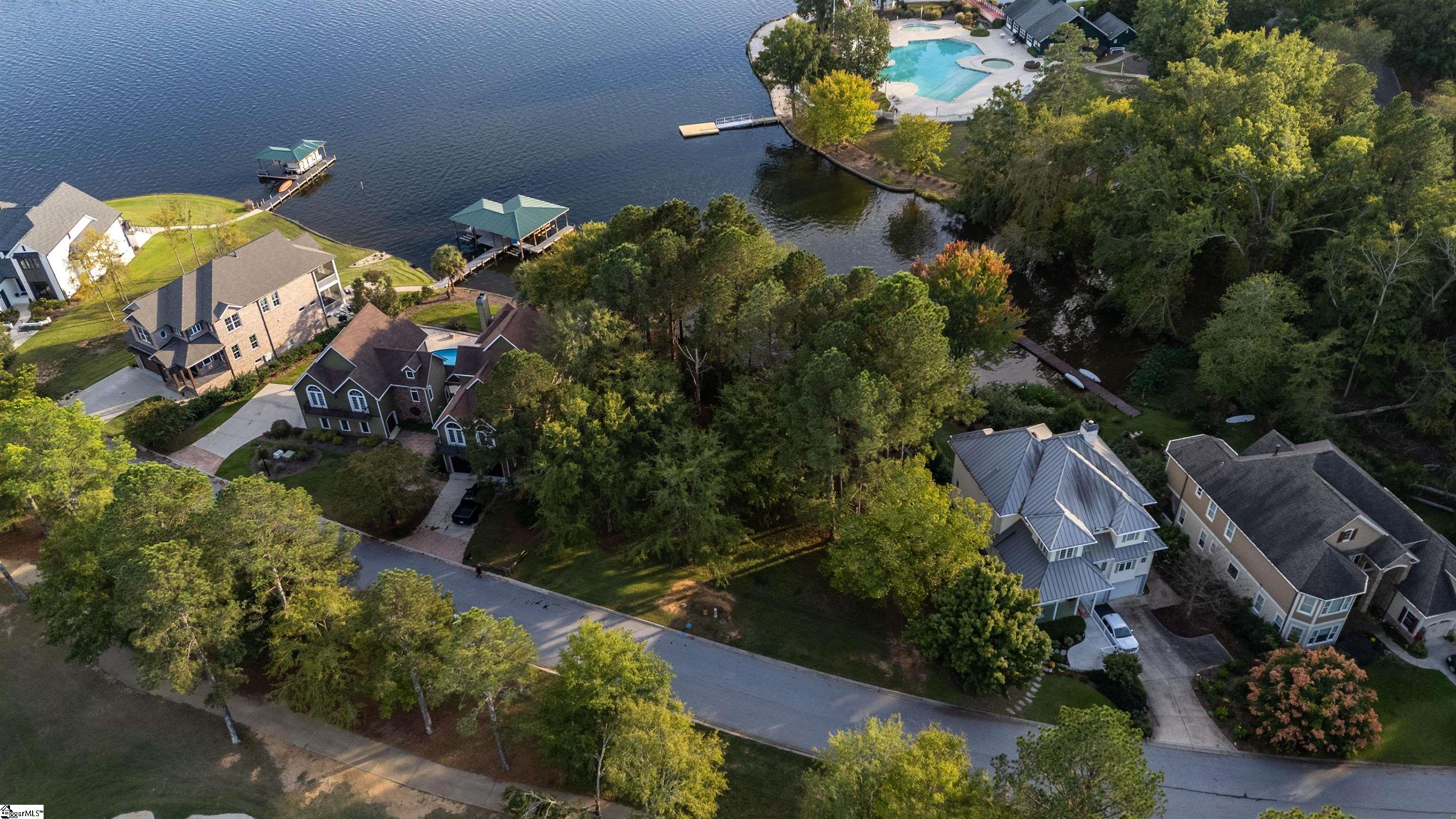 512 Grand Harbor Boulevard Property Photo 18