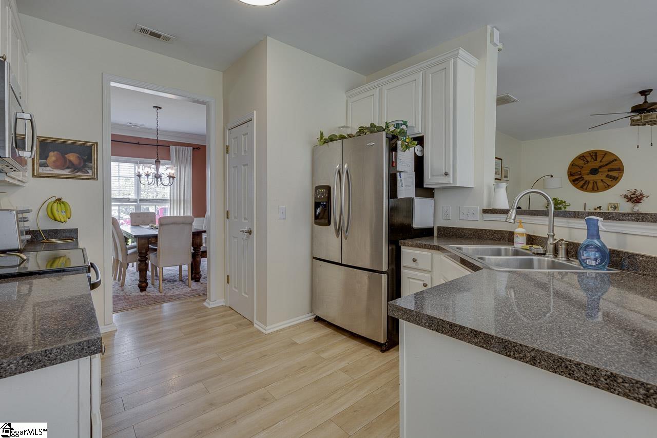 4 Crown Empire Court Property Photo 15