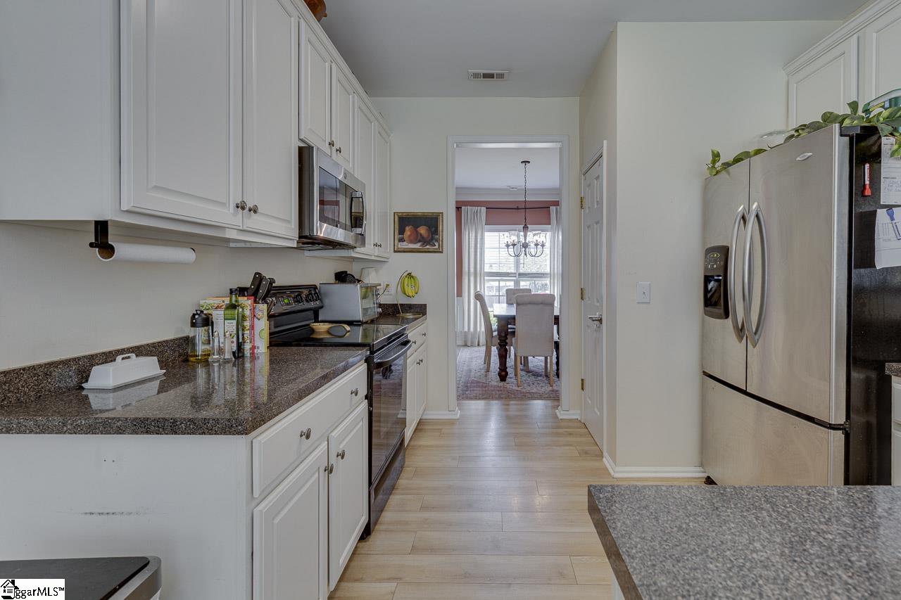 4 Crown Empire Court Property Photo 16