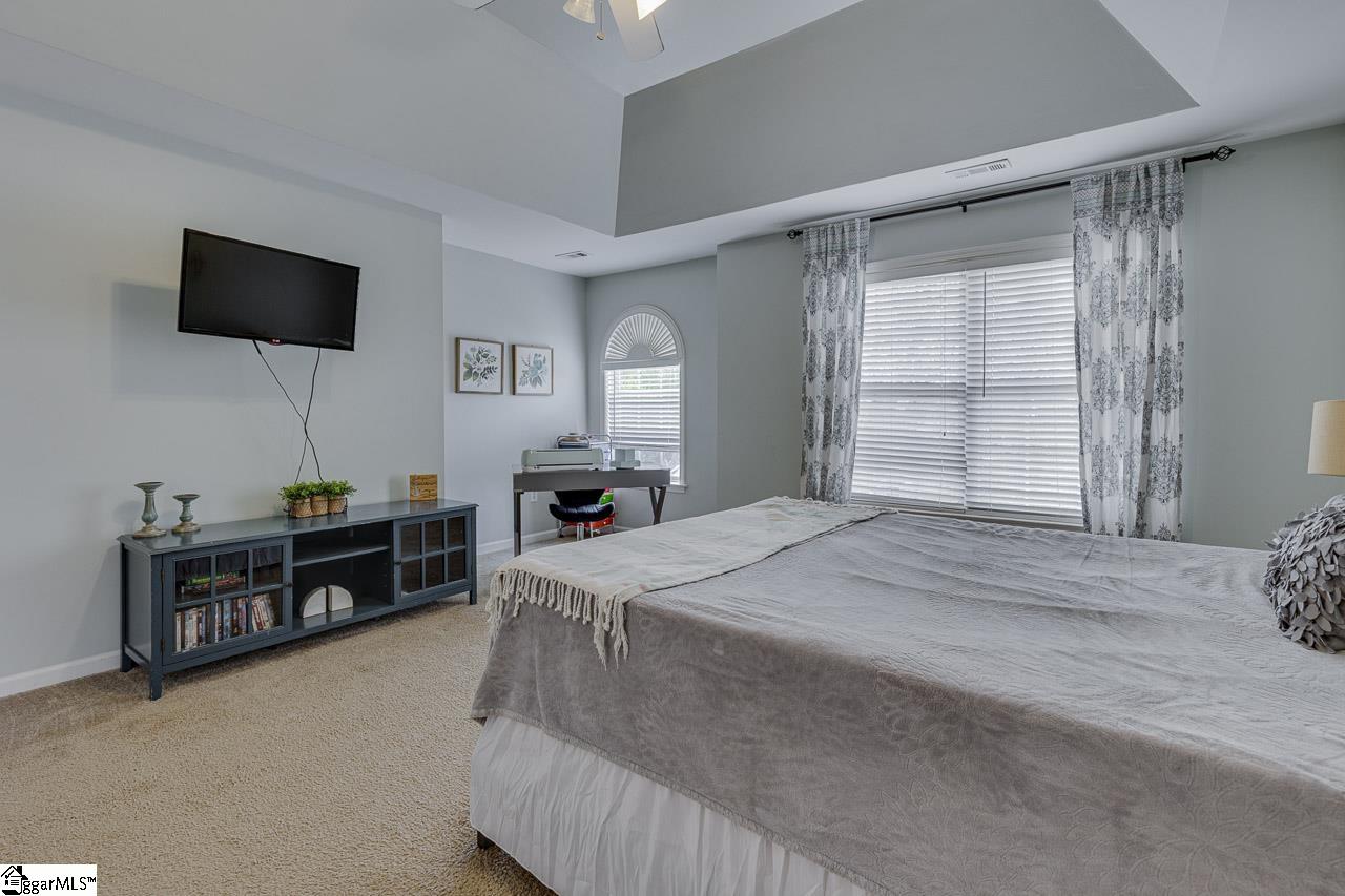 4 Crown Empire Court Property Photo 27
