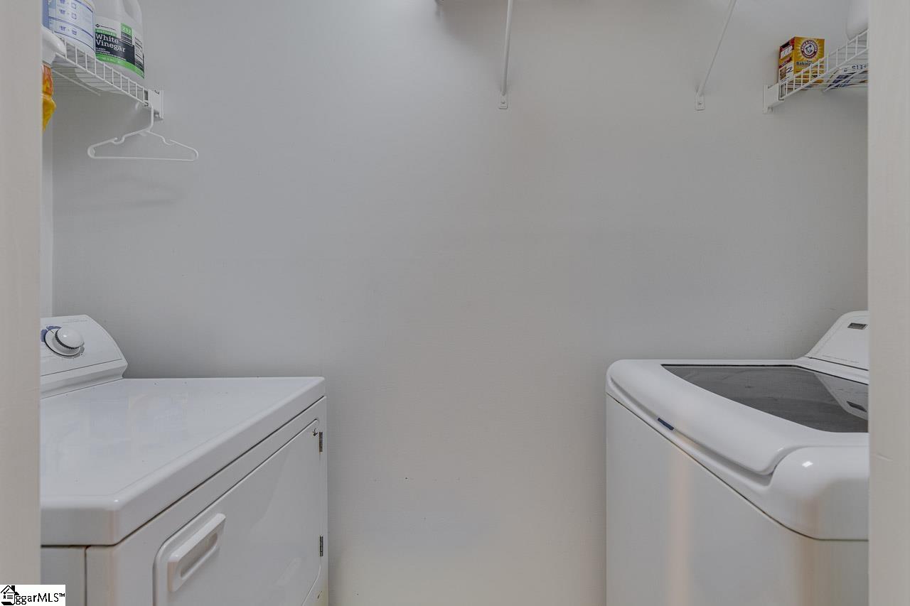 4 Crown Empire Court Property Photo 38