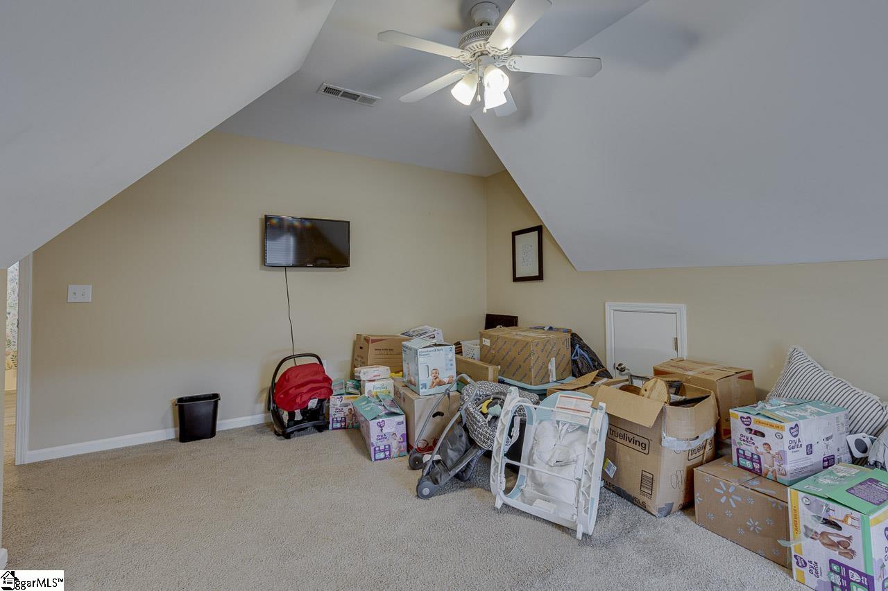 4 Crown Empire Court Property Photo 40