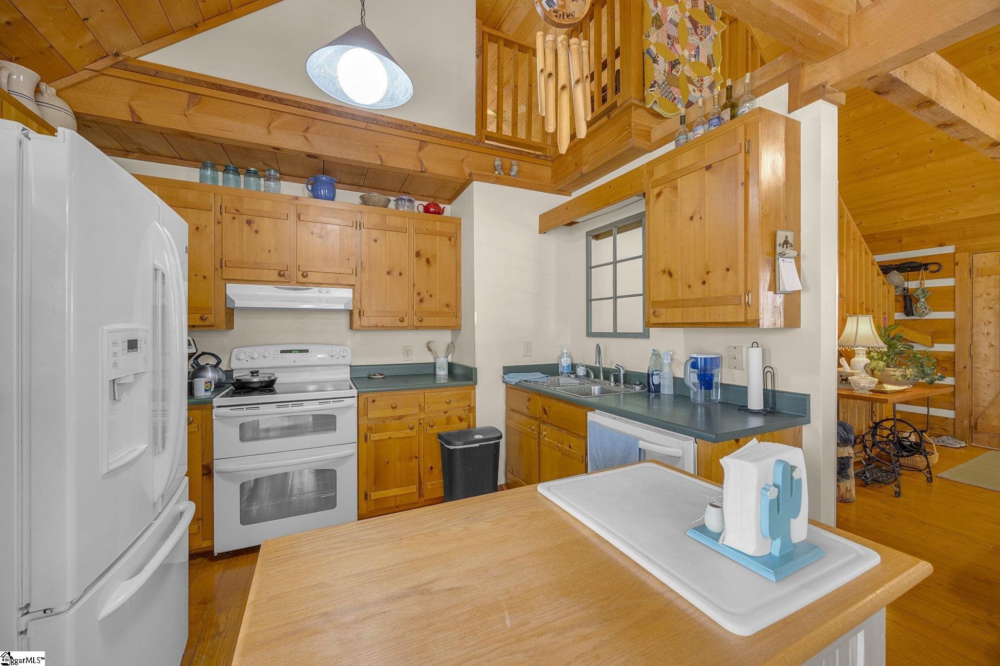 539 Upper Springs Road Property Photo 15