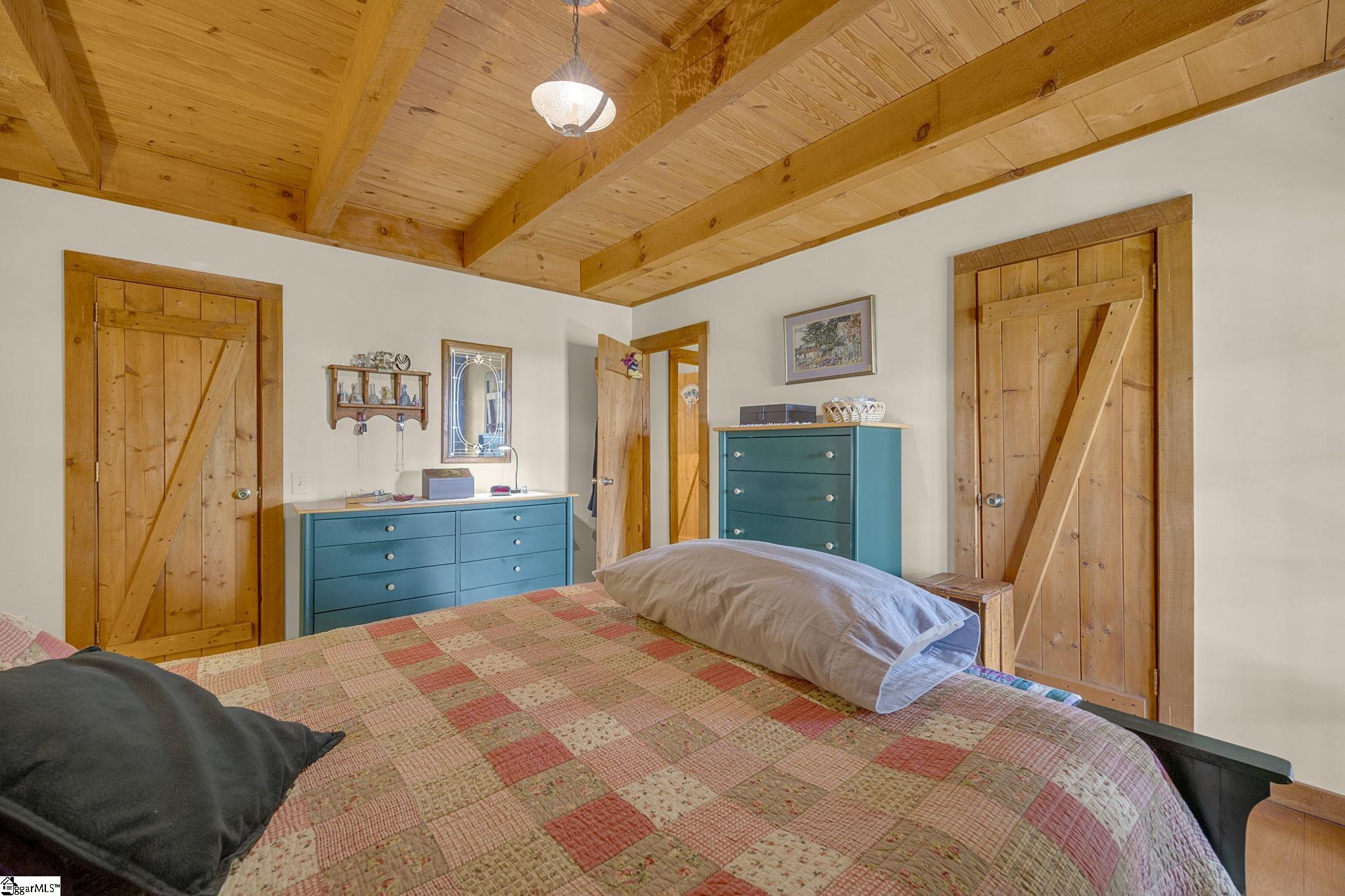 539 Upper Springs Road Property Photo 22