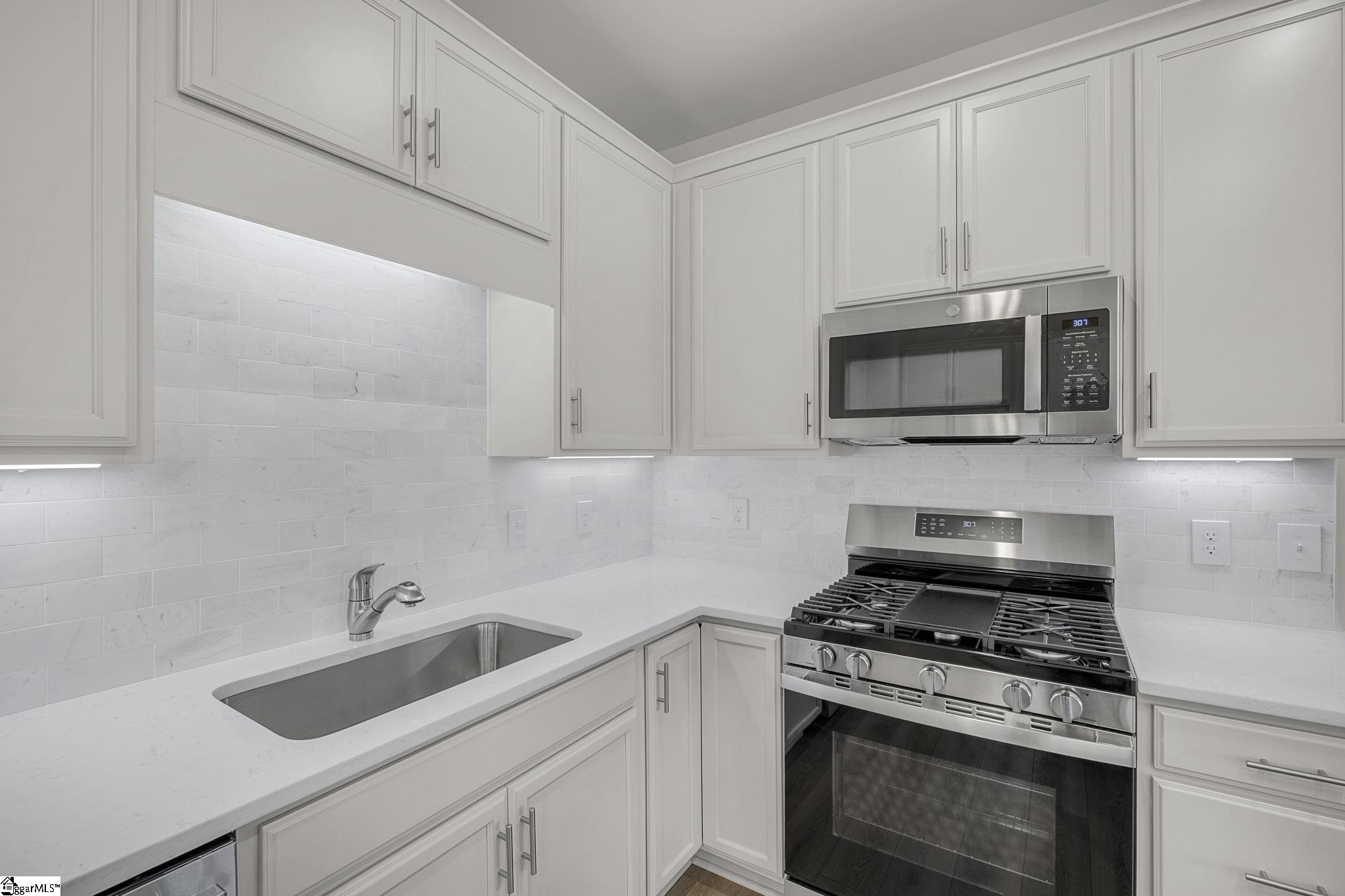 227 Crimson Tree Court Property Photo 10