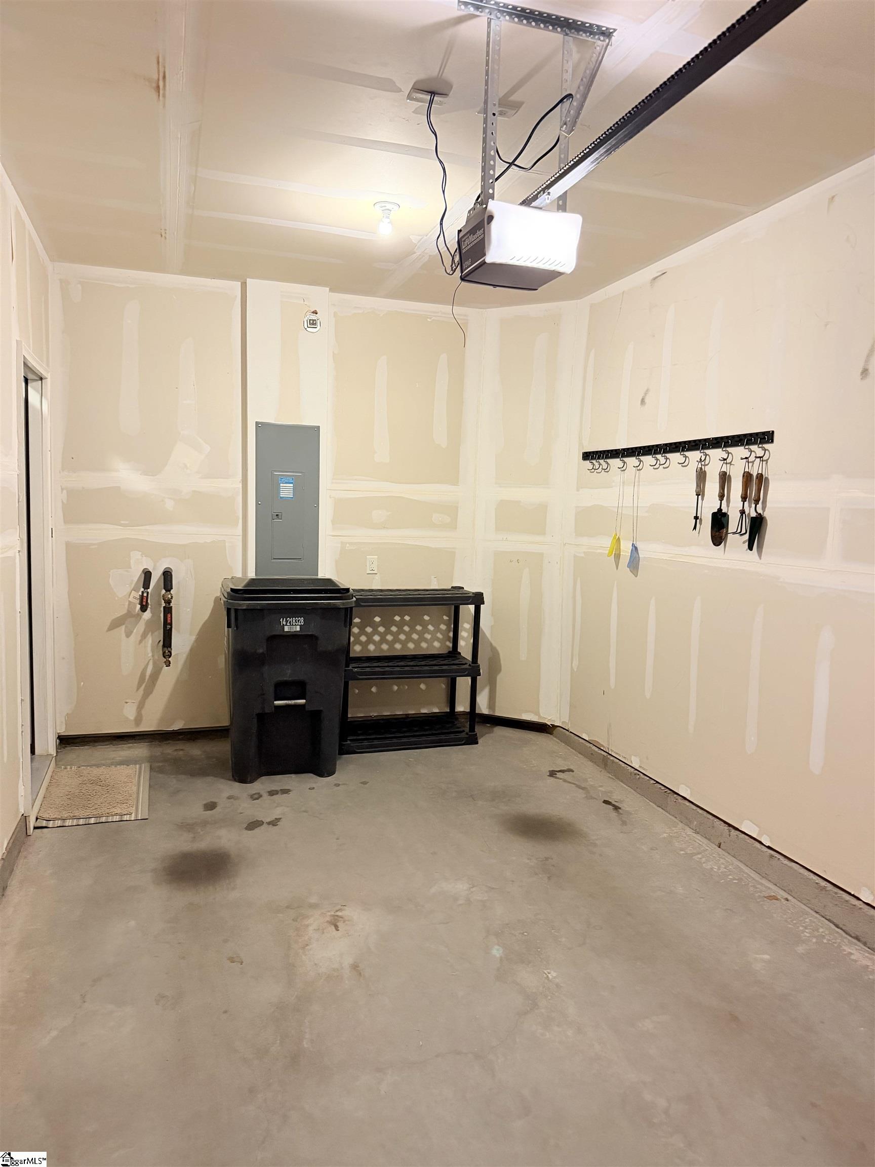 150 Awendaw Way Property Photo 26