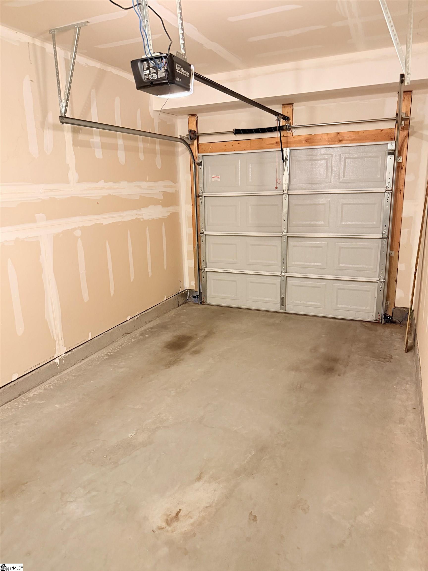 150 Awendaw Way Property Photo 27