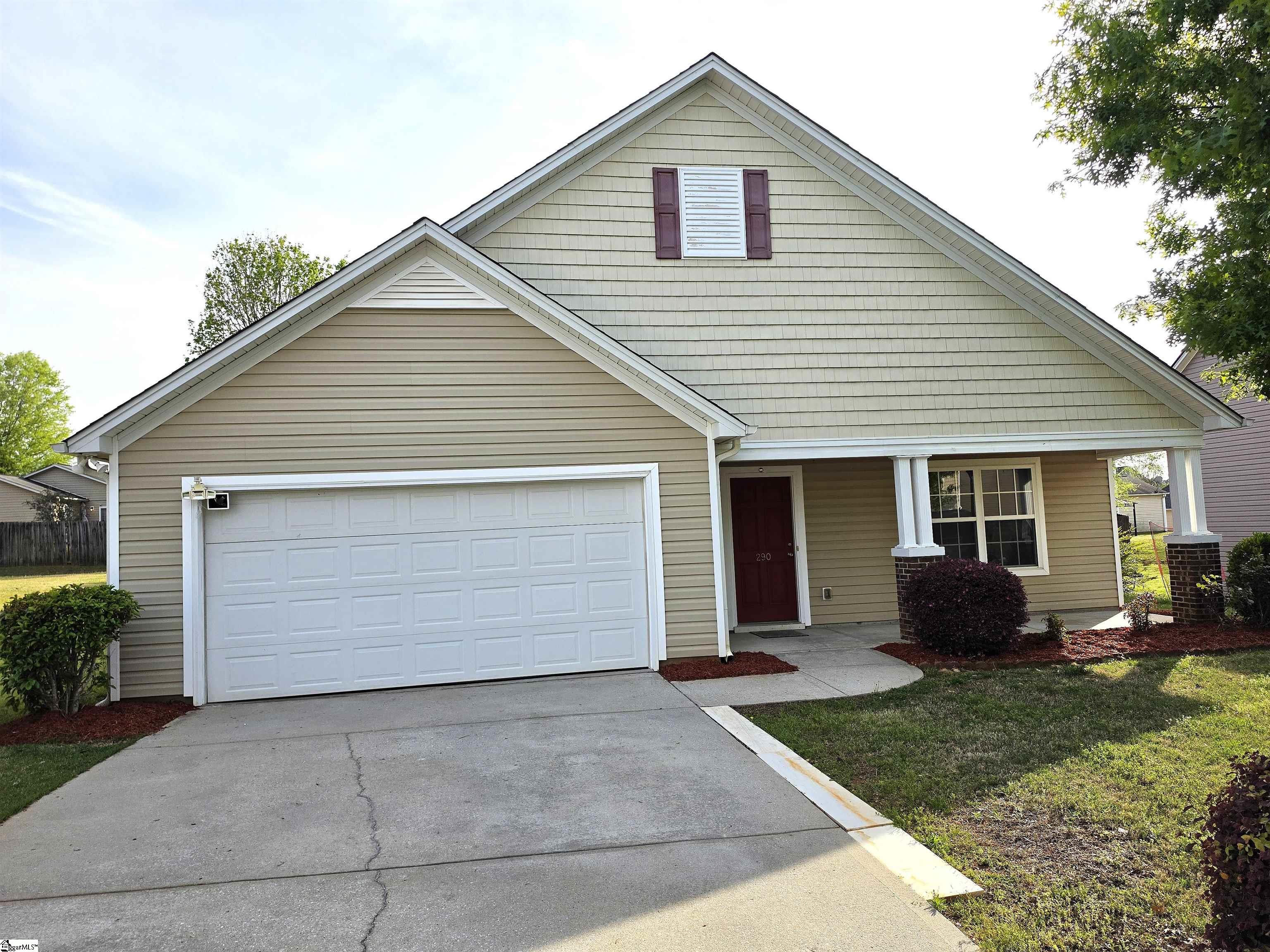 290 Stonewood Crossing Drive Property Photo 1