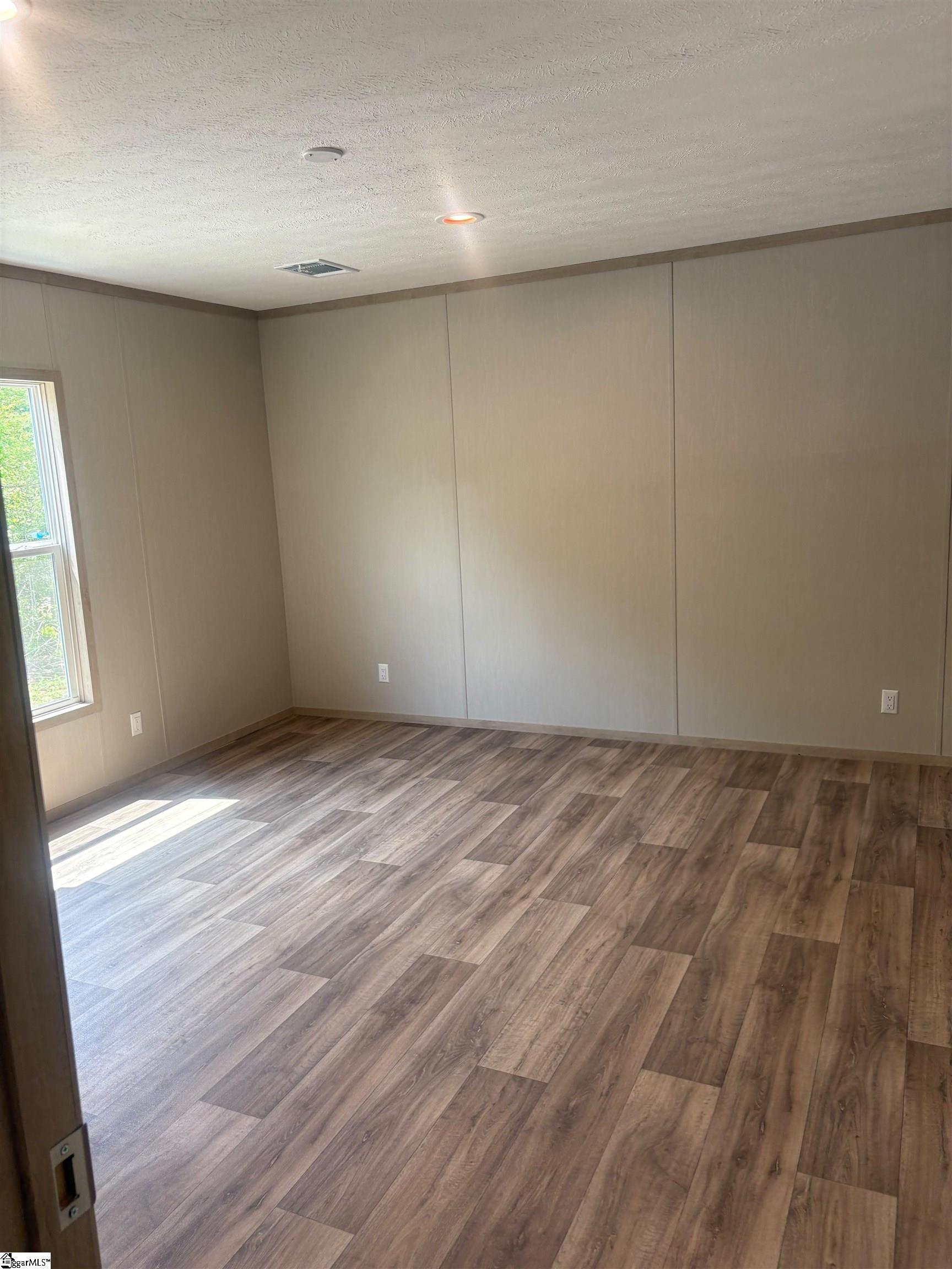522 Burton Creekside Road Property Photo 19