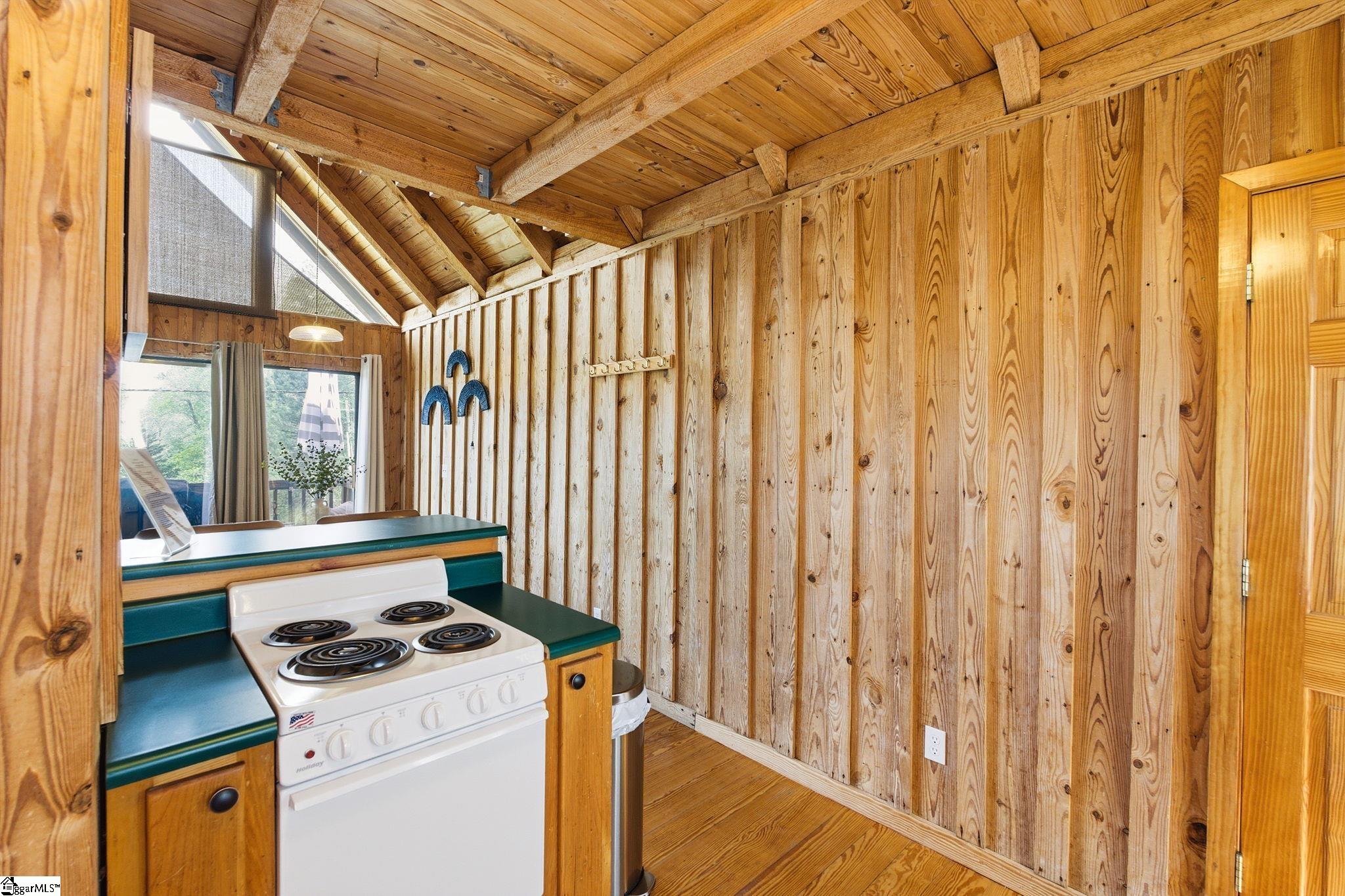 1 Kitty Hawk Lane Property Photo 15