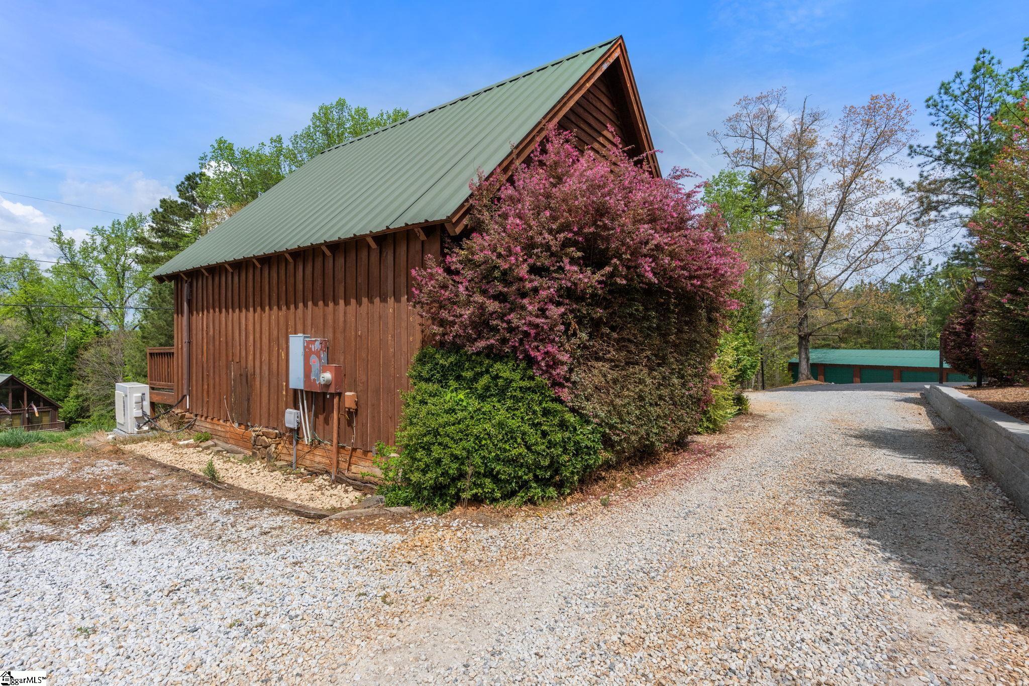 1 Kitty Hawk Lane Property Photo 43