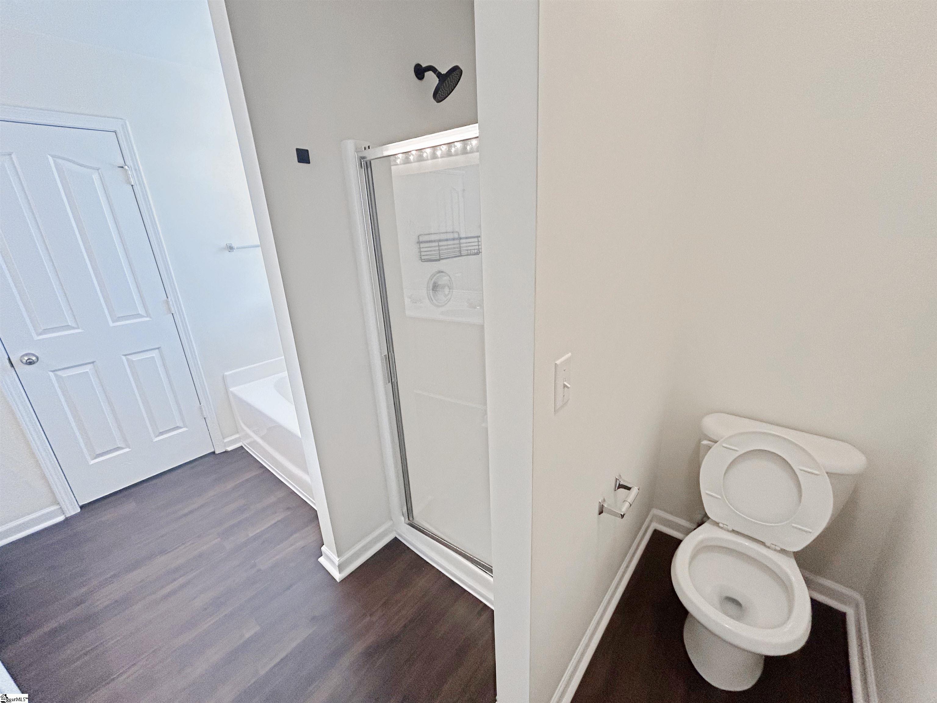 1588058 Property Photo 10