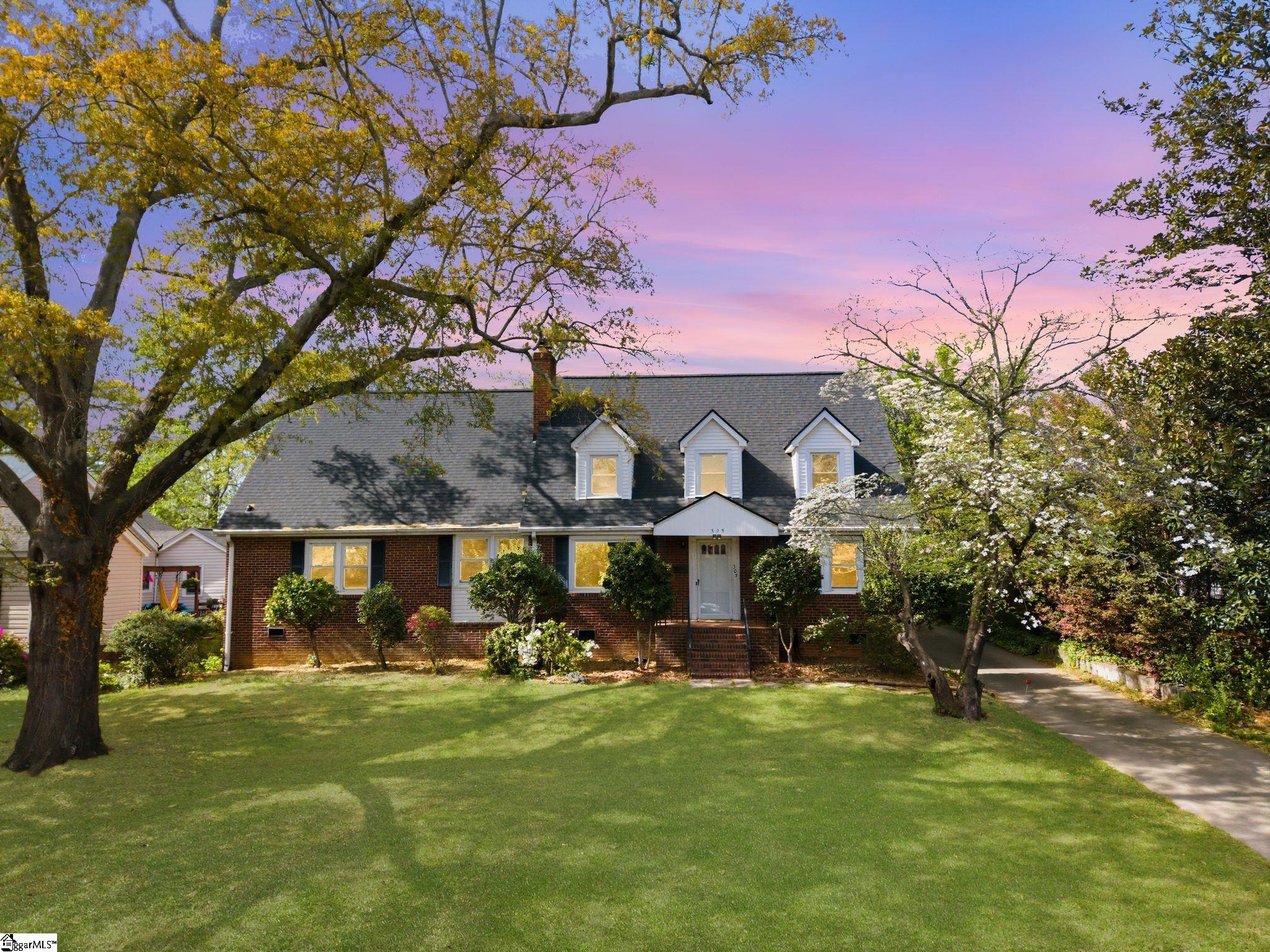 305 E Faris Road Property Photo 2