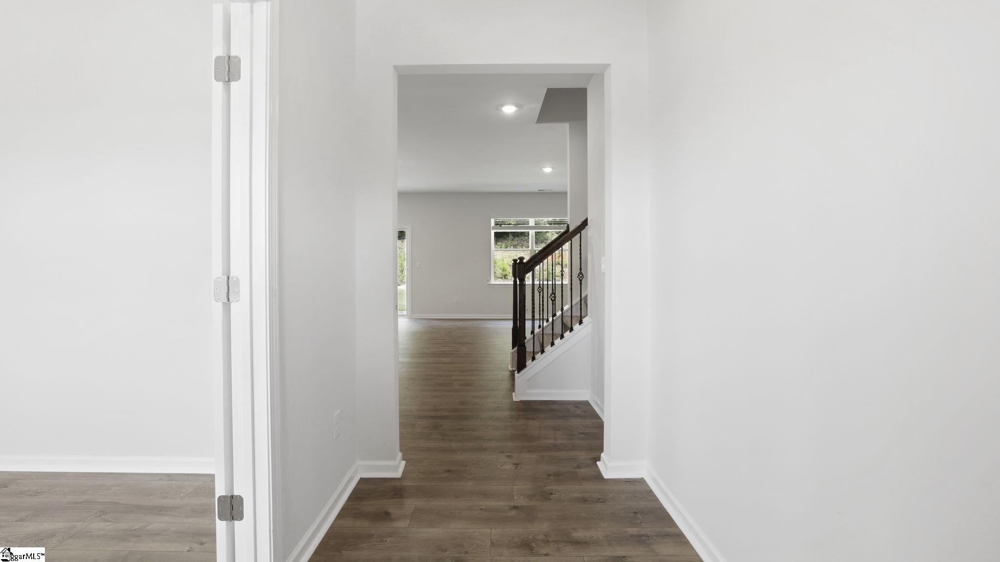 209 Durness Court Property Photo 4