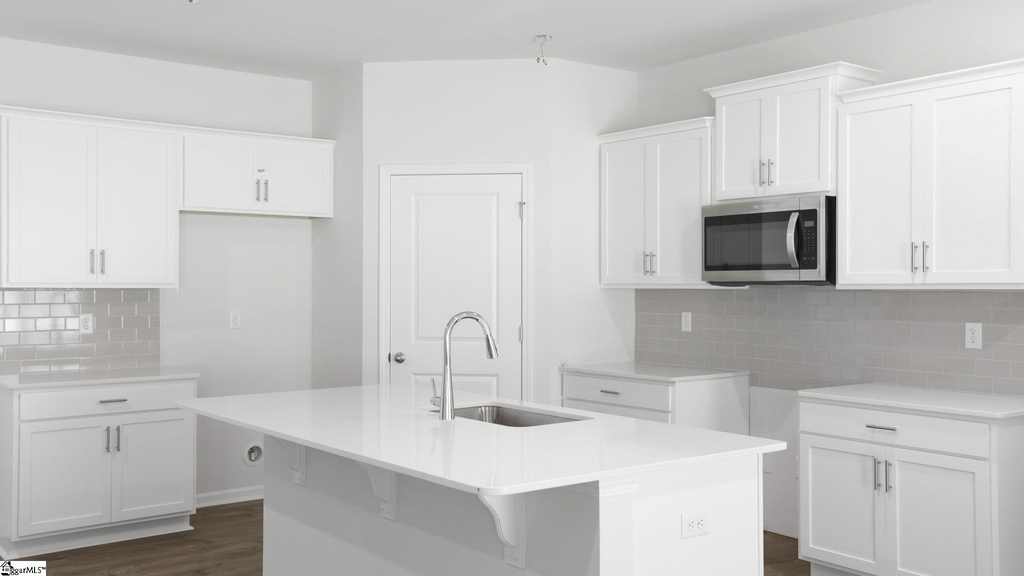 209 Durness Court Property Photo 8
