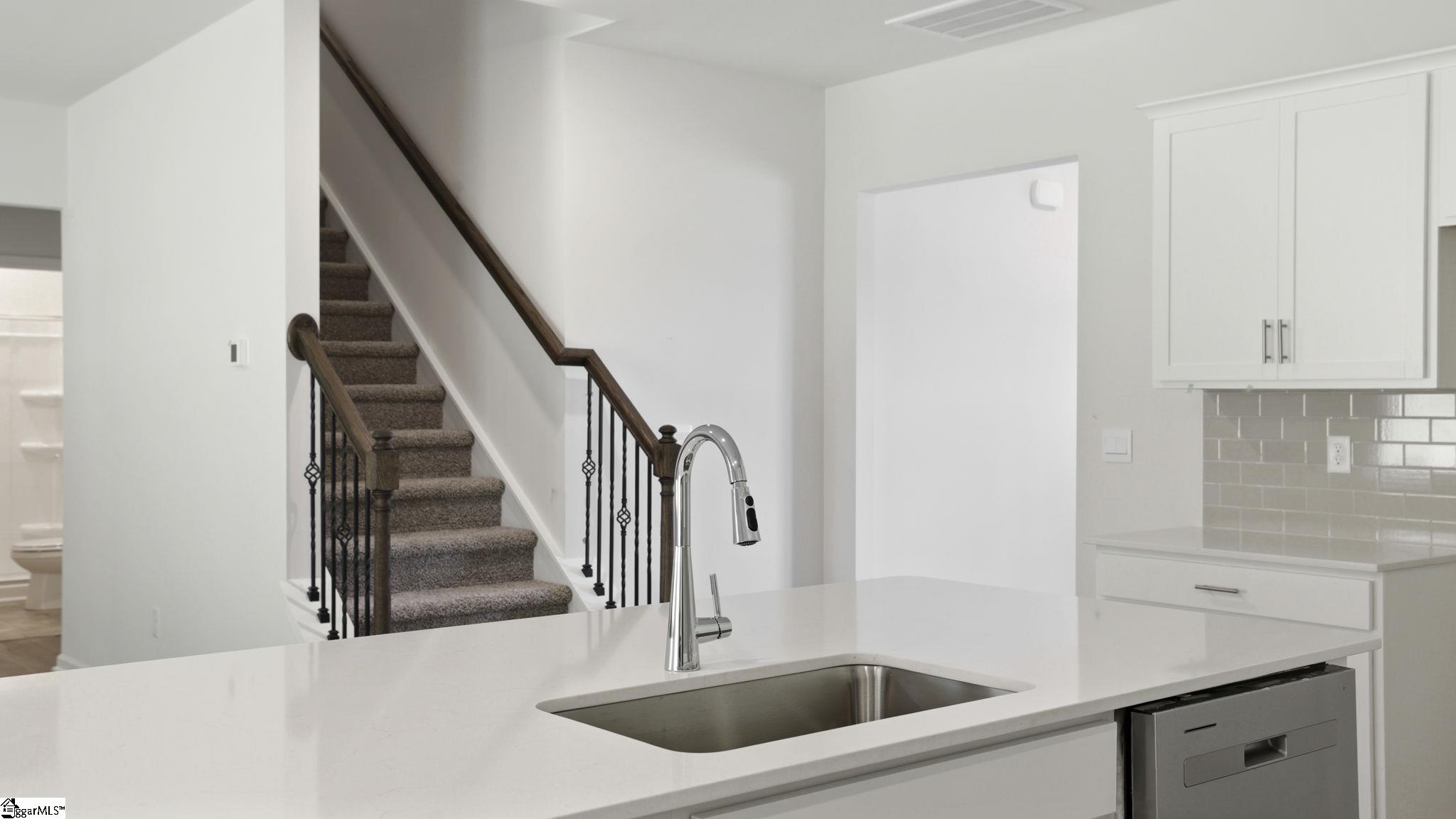 209 Durness Court Property Photo 10