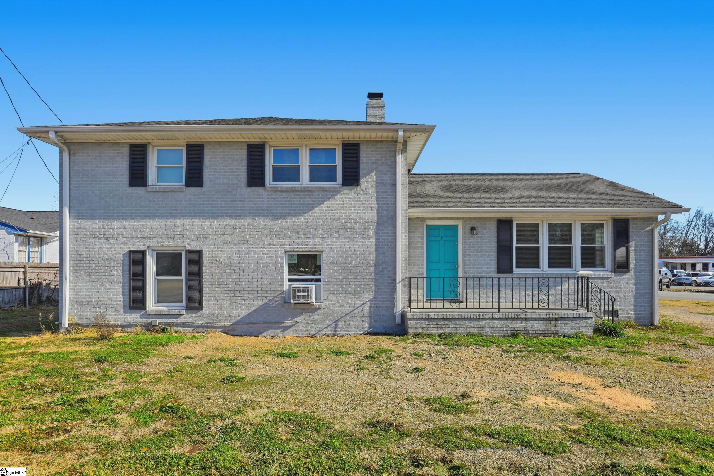 3 Rangeview Circle Property Photo 1