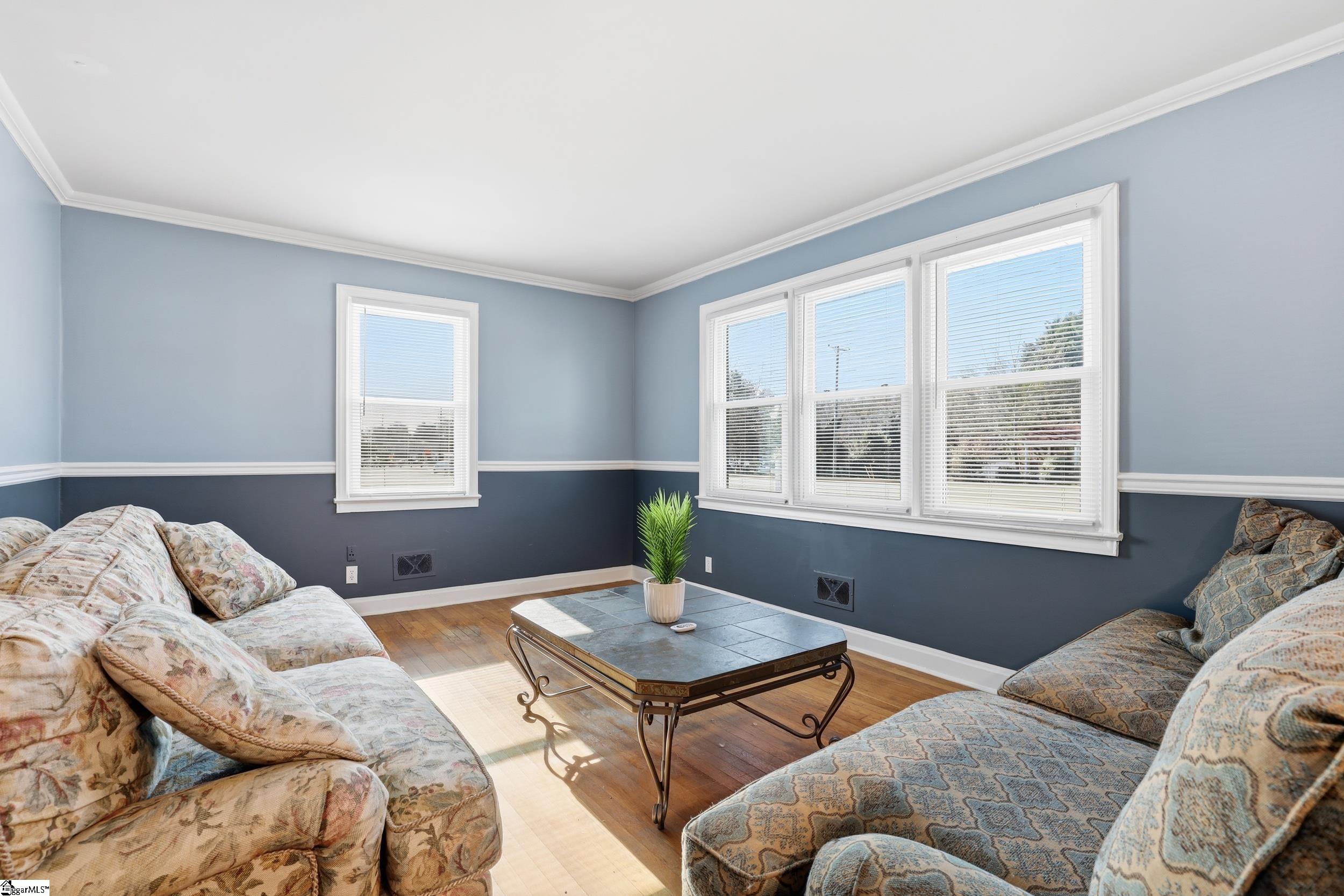 3 Rangeview Circle Property Photo 4