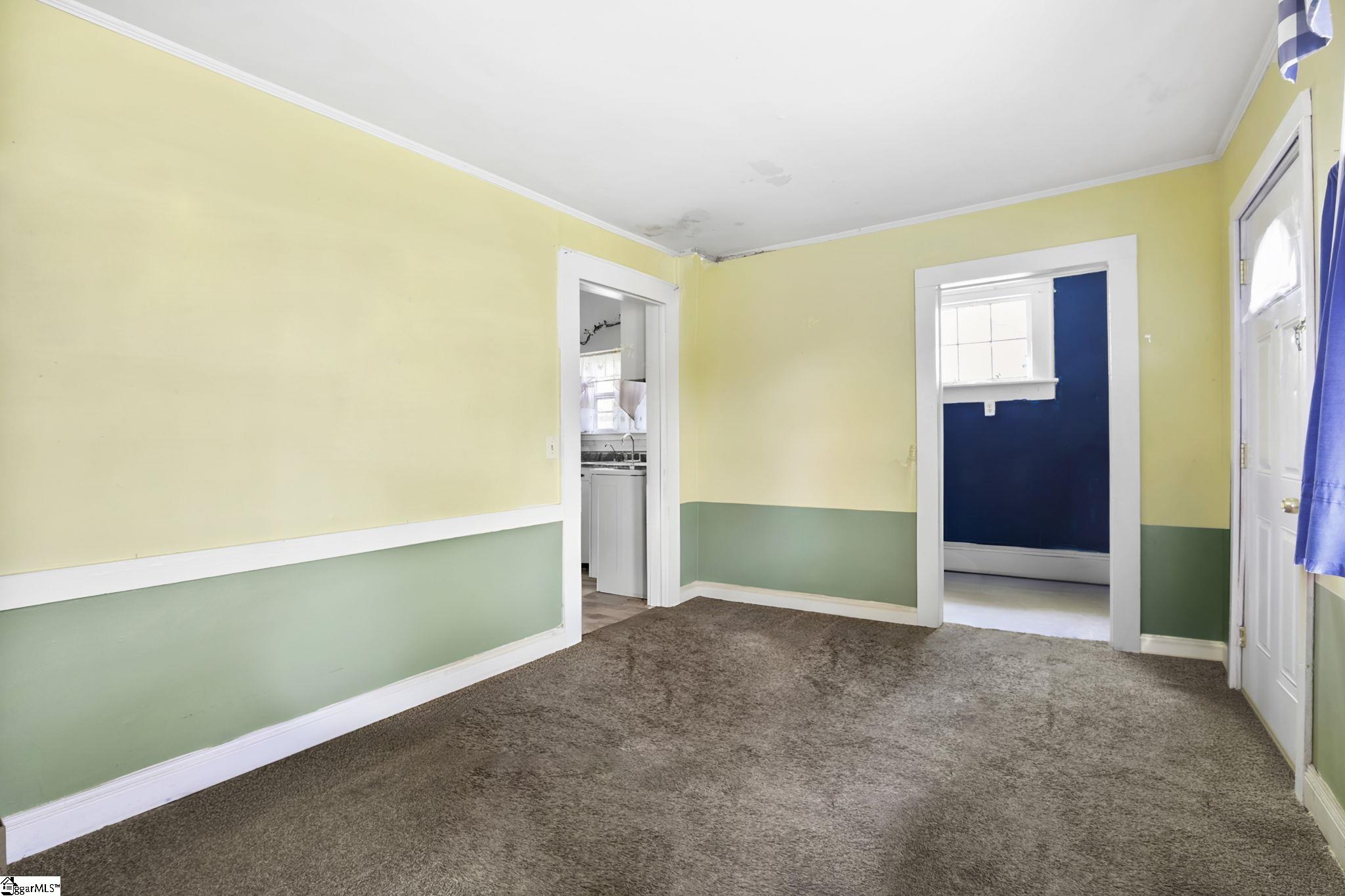312 E A Avenue Property Photo 11