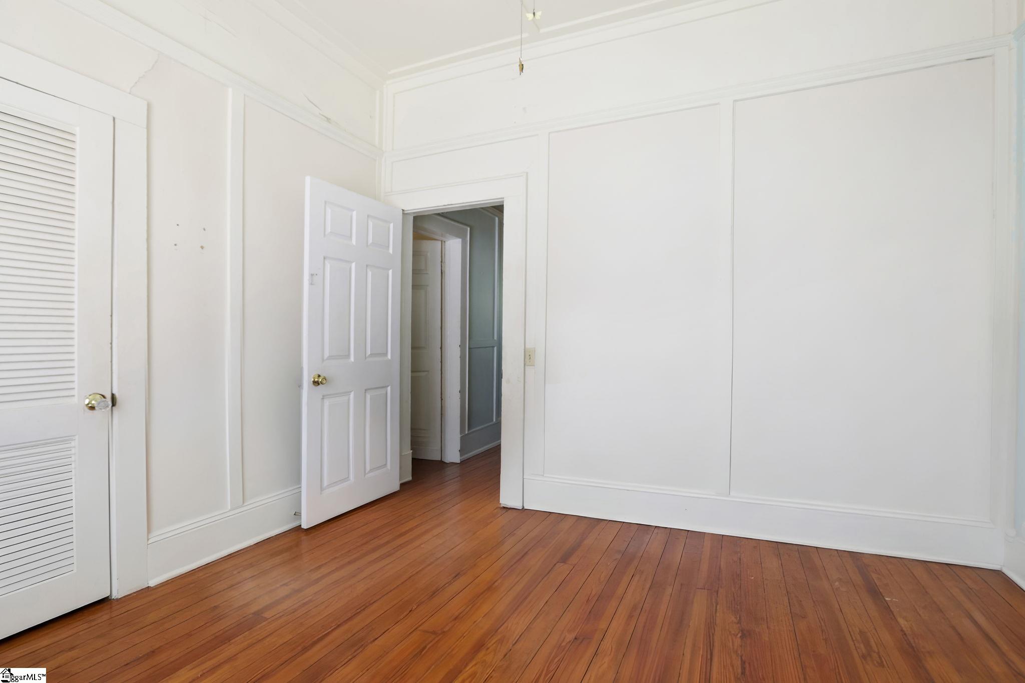 312 E A Avenue Property Photo 15
