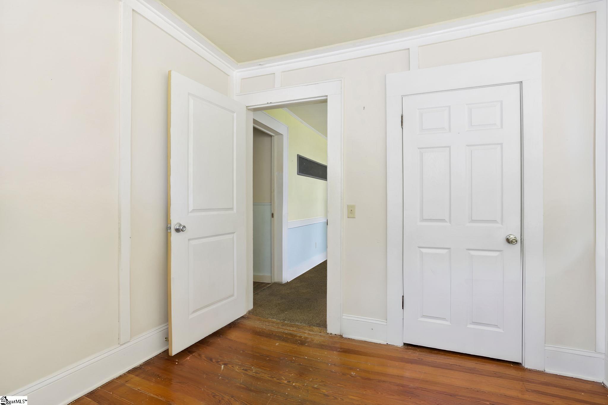 312 E A Avenue Property Photo 18