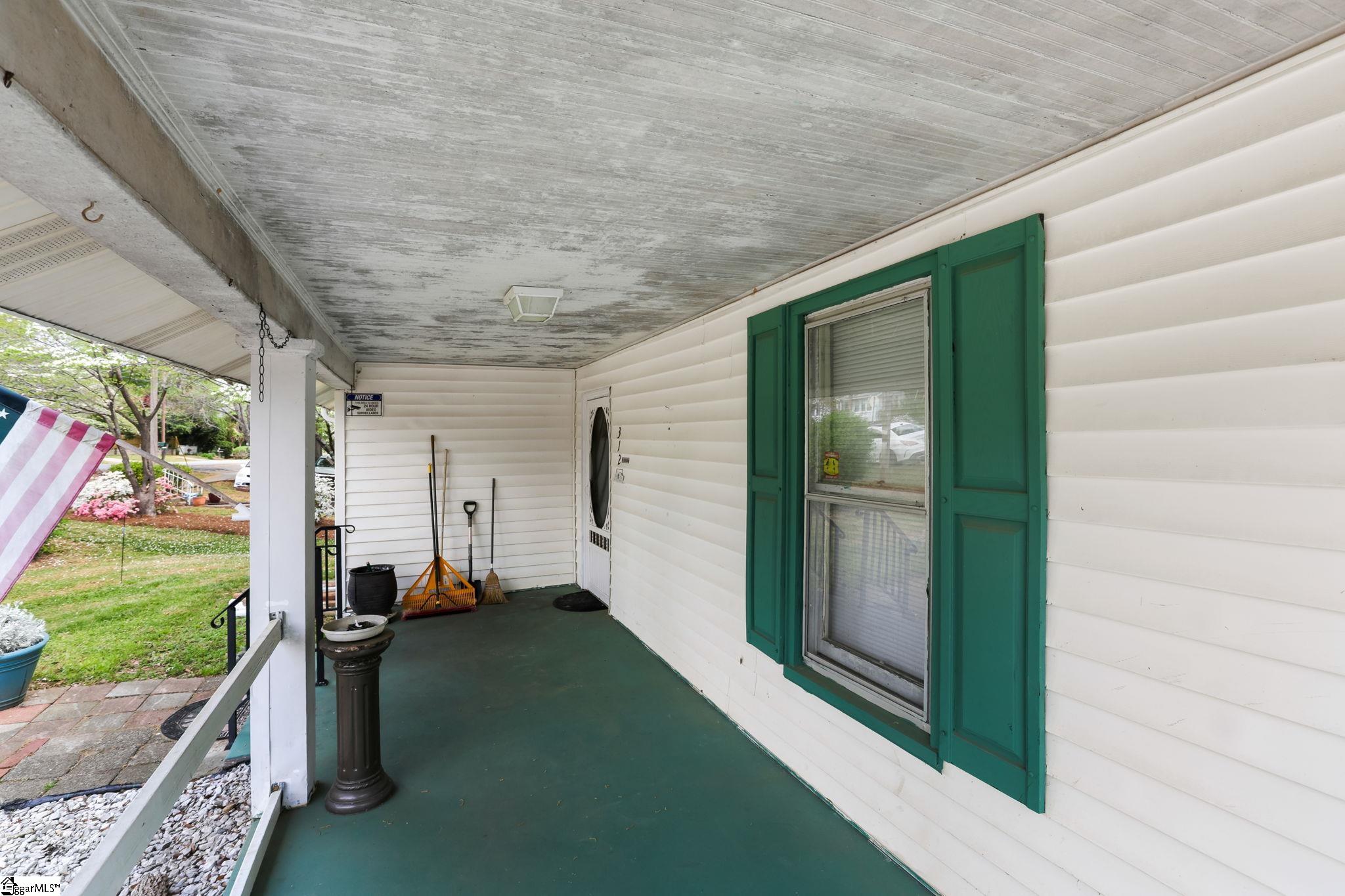 312 E A Avenue Property Photo 26