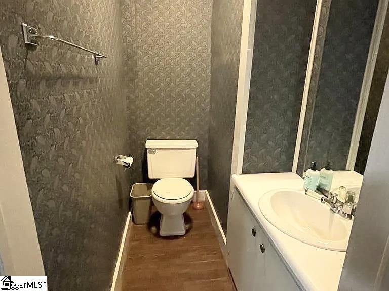 403 S Logan Street Property Photo 17