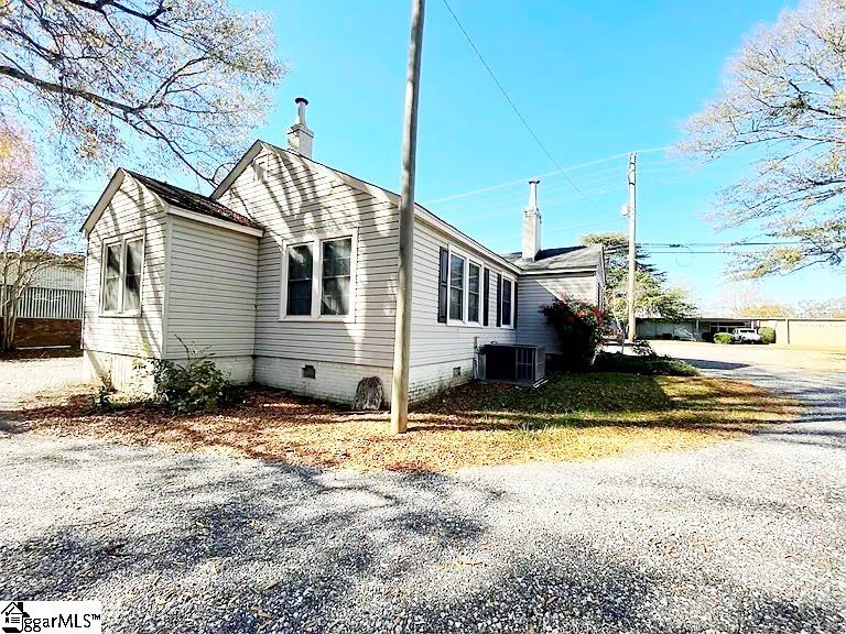 403 S Logan Street Property Photo 23