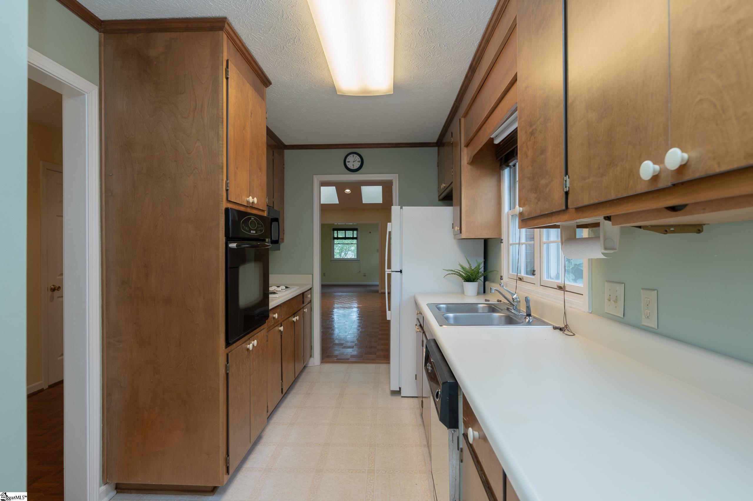 406 Swansgate Place Property Photo 6