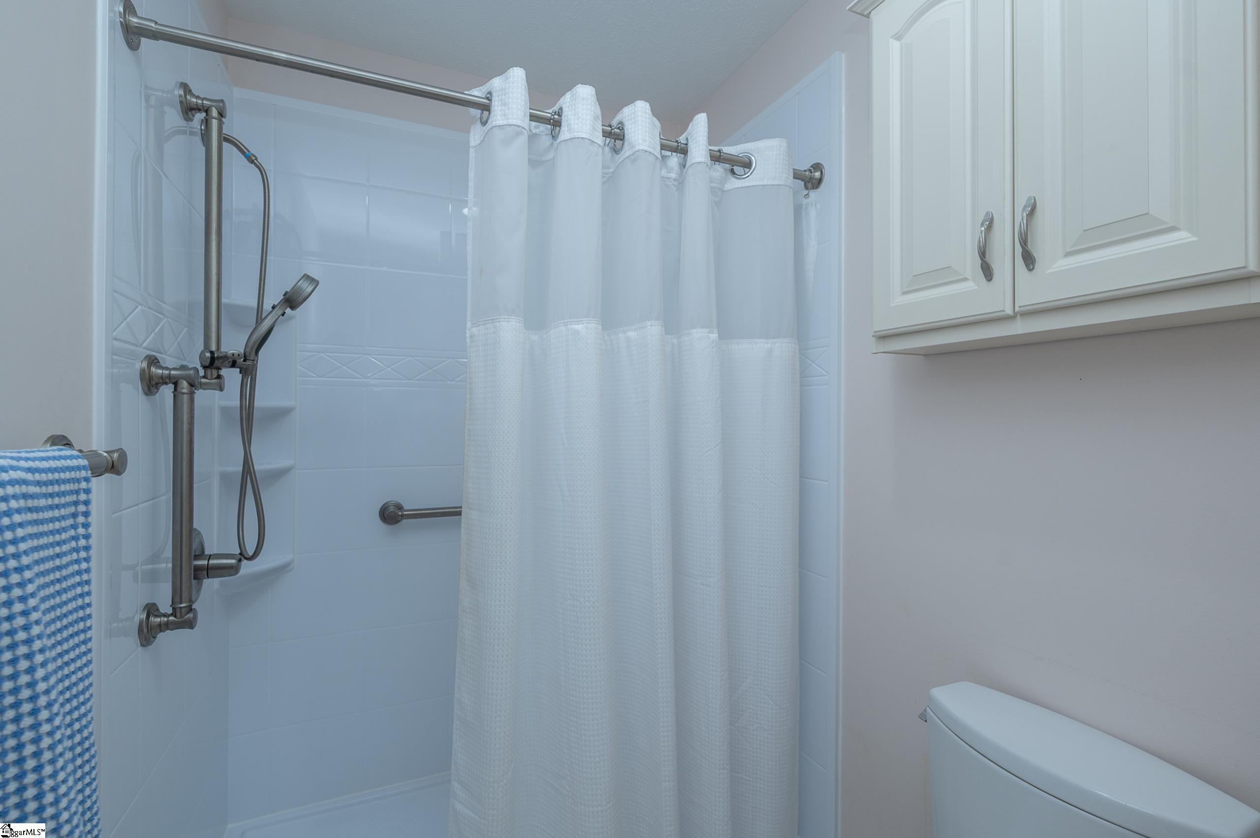 406 Swansgate Place Property Photo 24