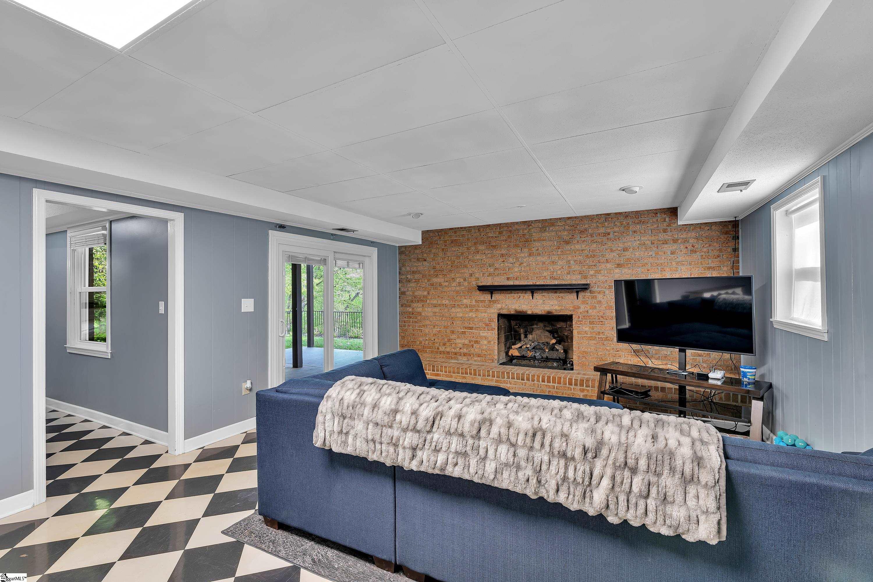 141 Greybridge Road Property Photo 24
