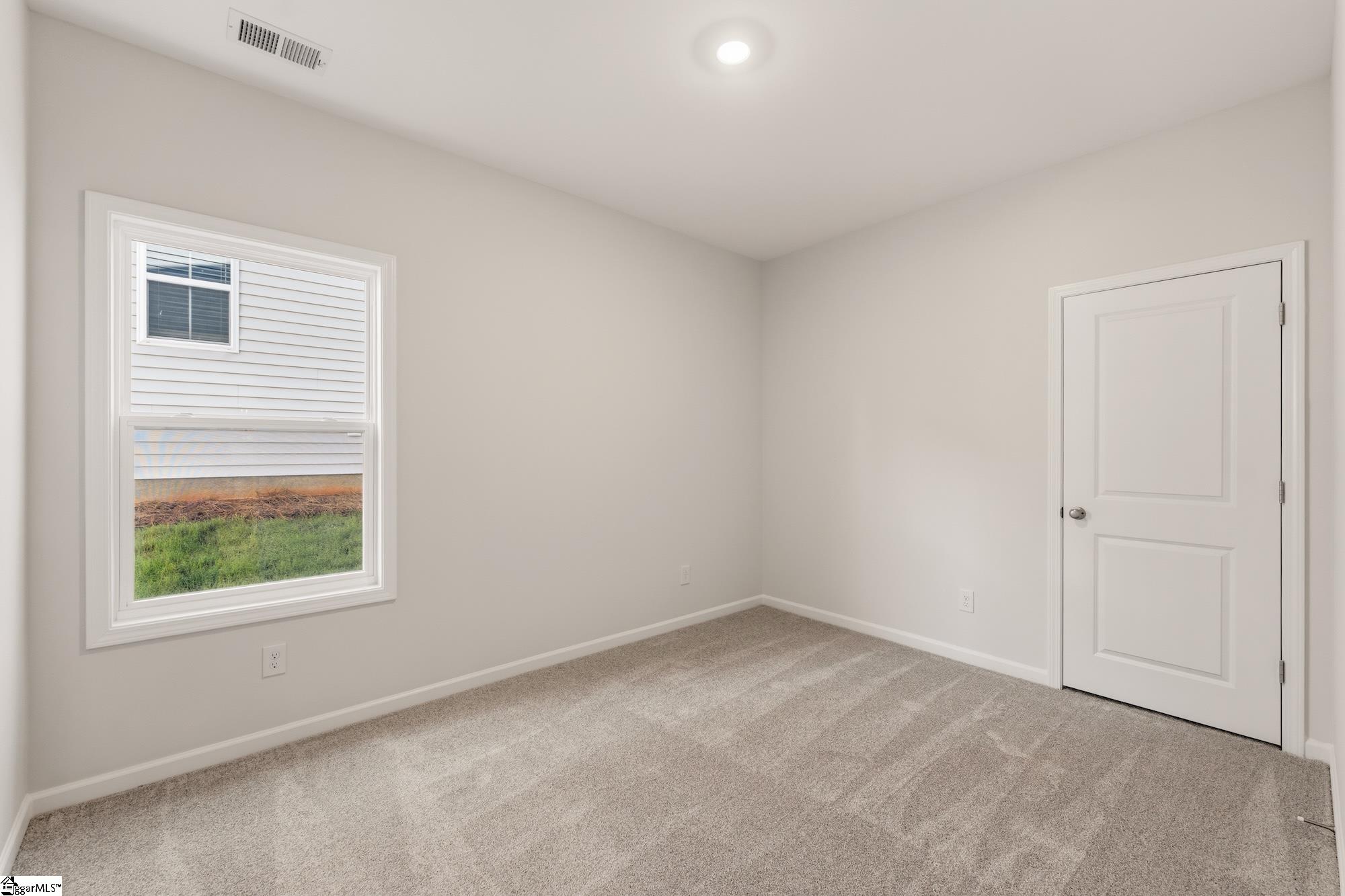 7055 New Horizons Lane Property Photo 16