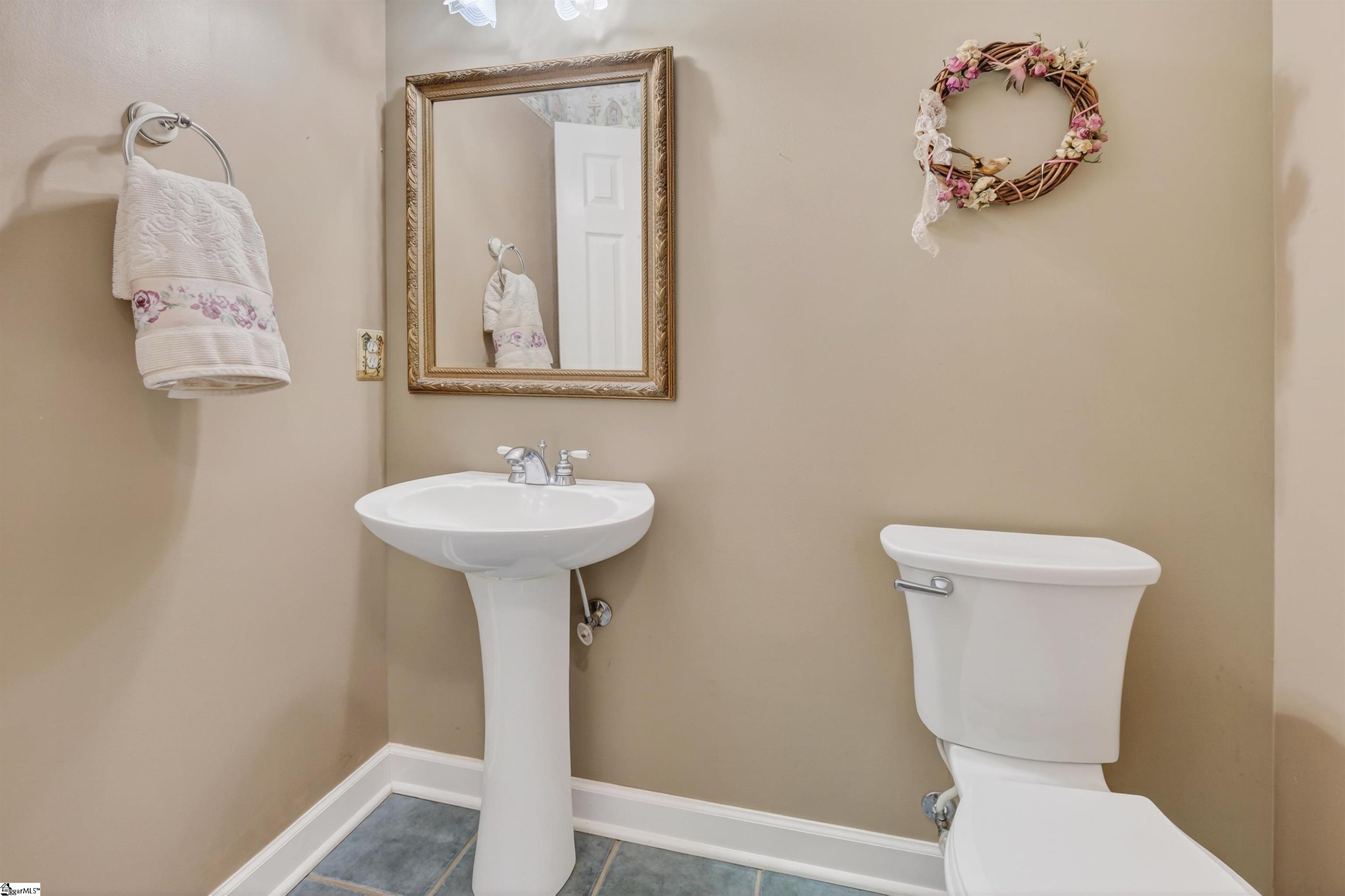 111 Brooke Lee Circle Property Photo 15