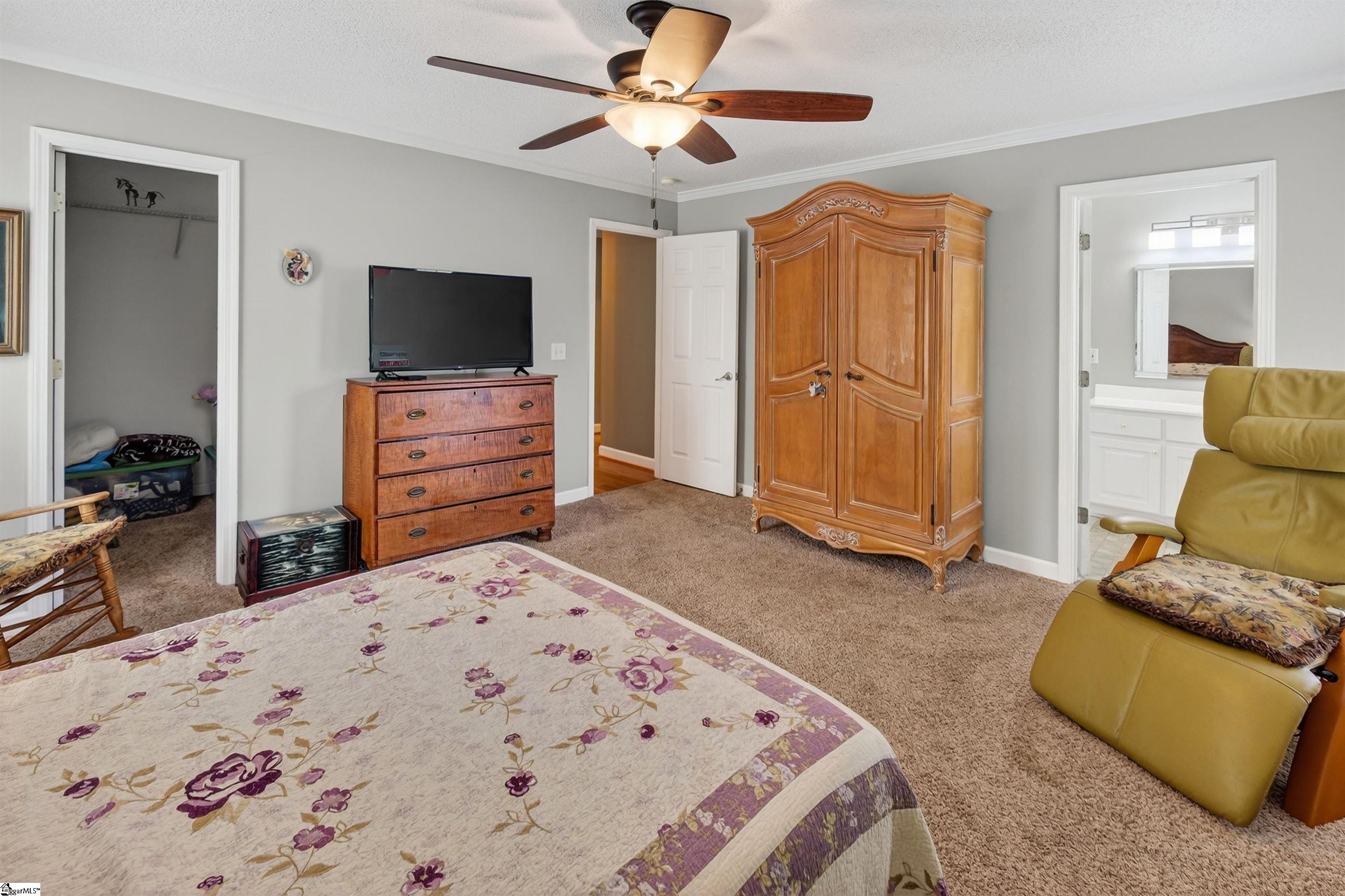 111 Brooke Lee Circle Property Photo 18