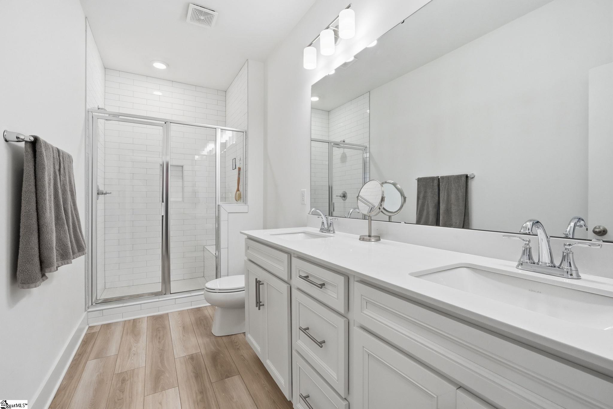 400 Water Garden Place Property Photo 17